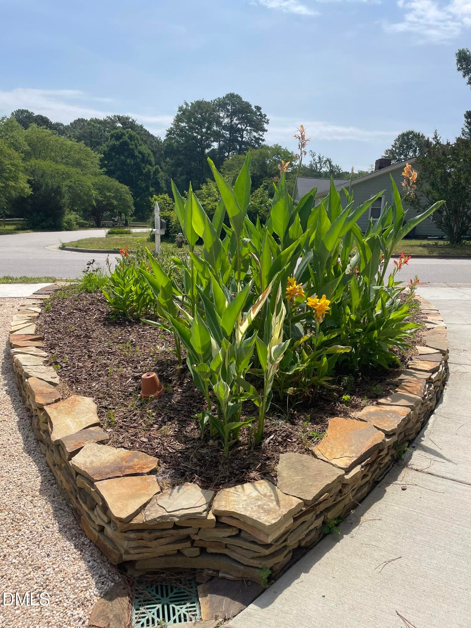 37 - 401 Warren Avenue, Cary, NC 27511