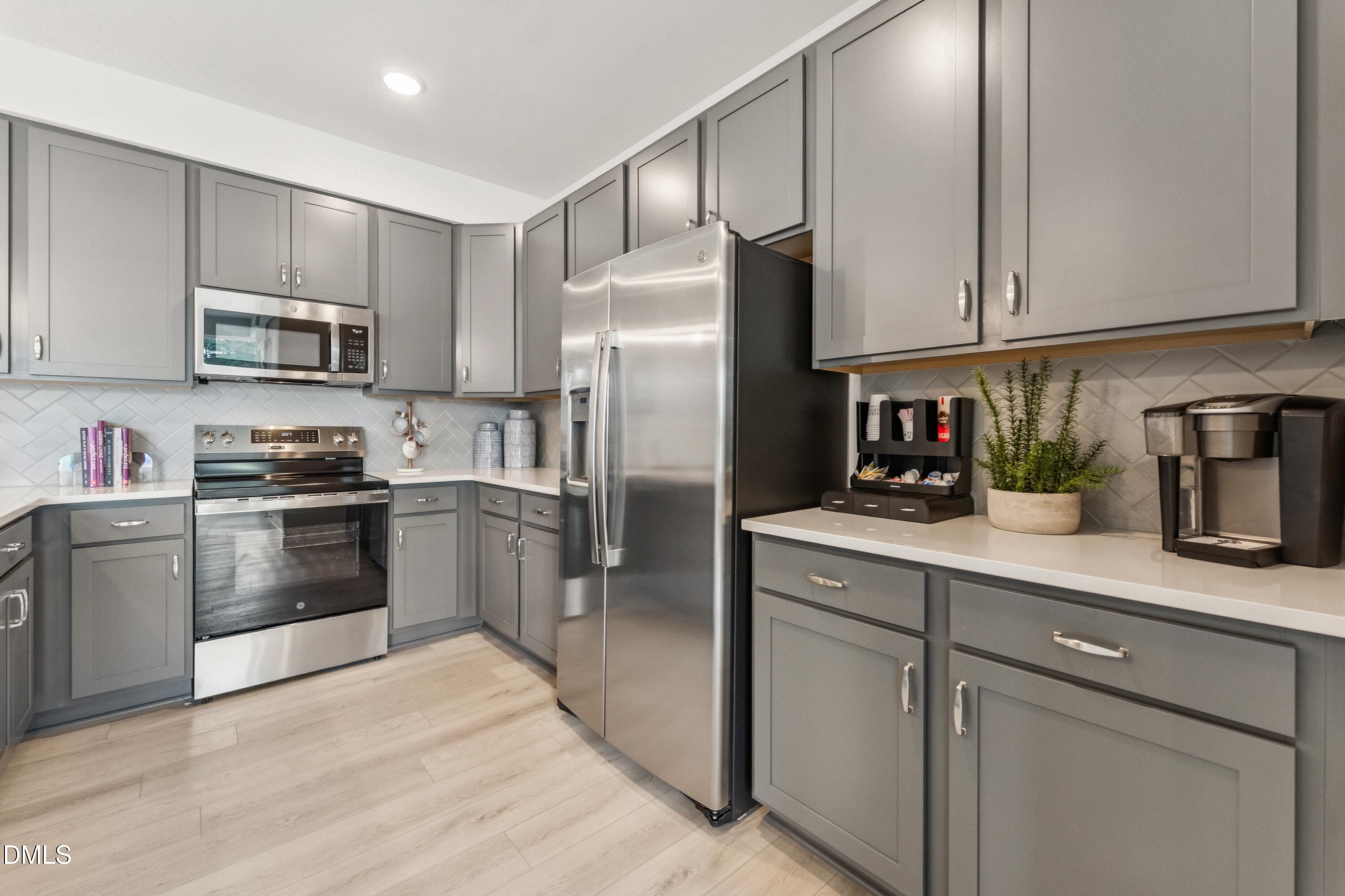 Kitchen - 10544 Bailey Branch Drive 101, Raleigh, NC 27614, Raleigh