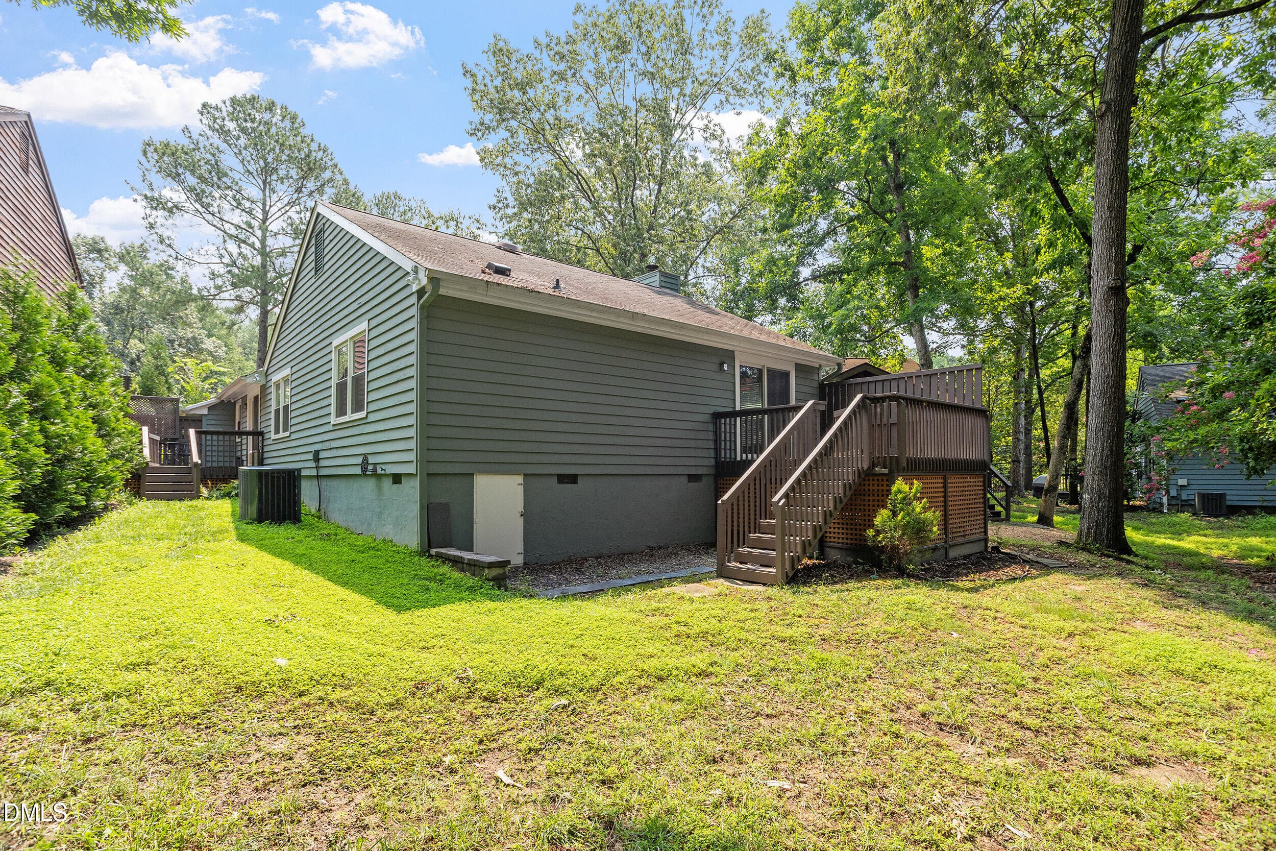 05-27 Clover Dr [3245982]_07282026_05 - 27 Clover Drive, Chapel Hill, NC 27517, Chapel Hill