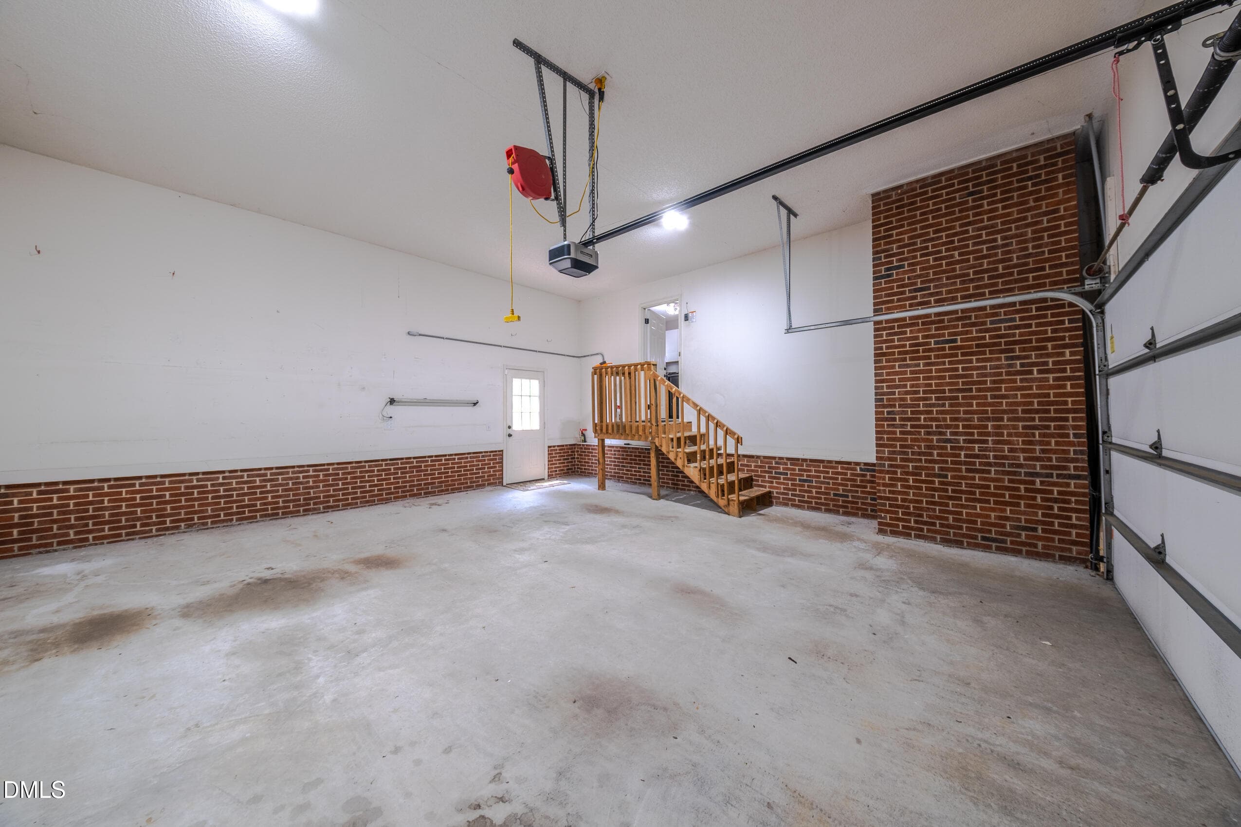 28. Garage.308 Ridgeland. HP. - 308 Ridgeland Drive, High Point, NC 27262