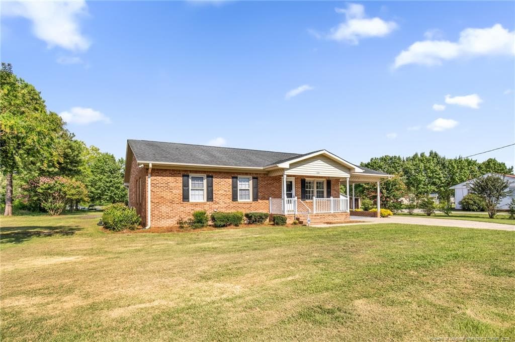 Photo 2 - 221 Old Baker Road, Maxton, NC 28364, Maxton