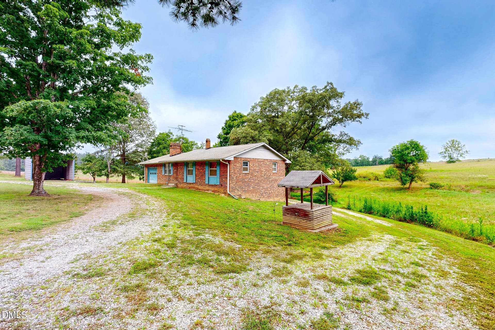 27 - 2072 Edwin Robertson Road, Roxboro, NC 27574