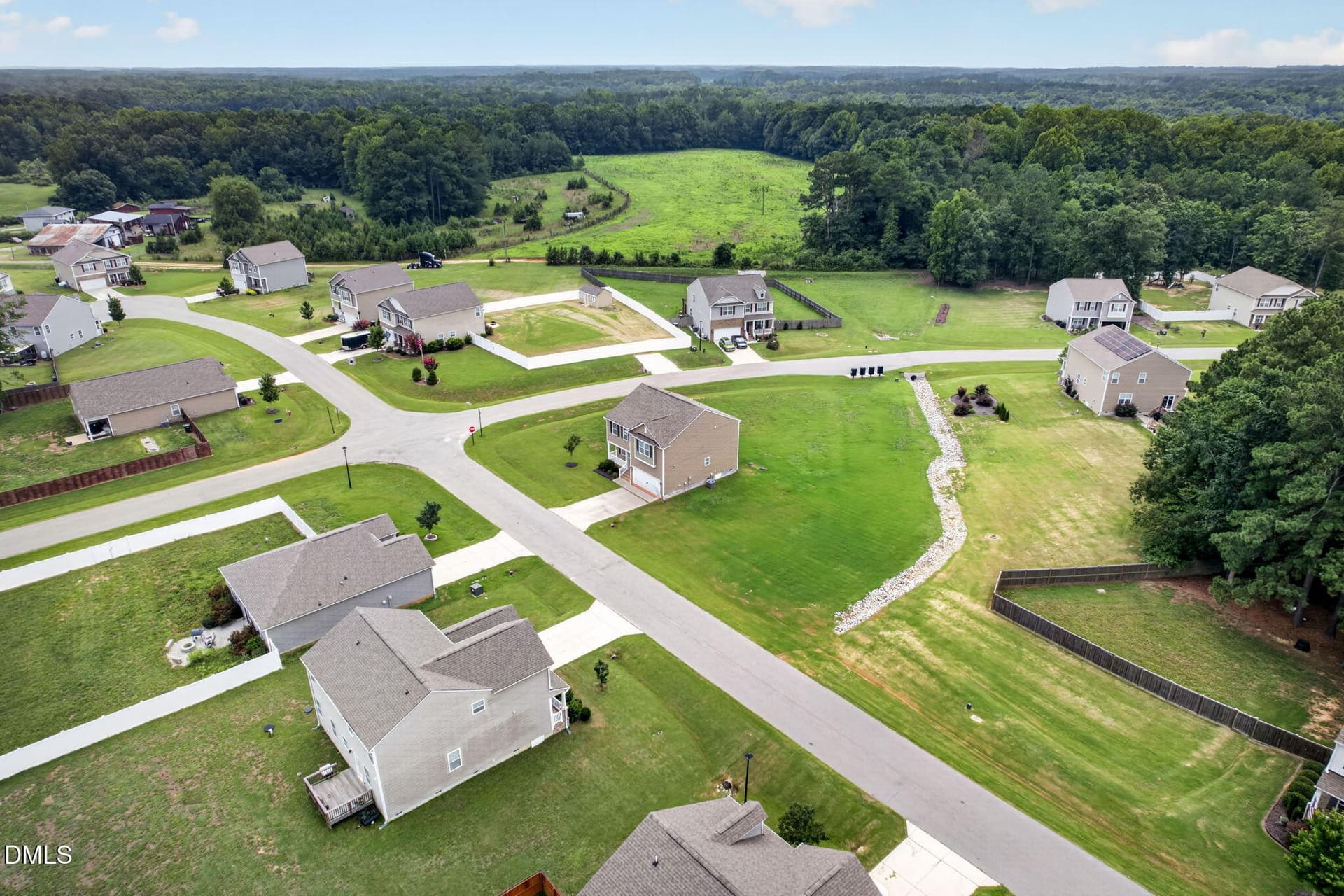 4-web-or-mls-19 Rockwater Way - 4 - 19 Rockwater Way, Zebulon, NC 27597