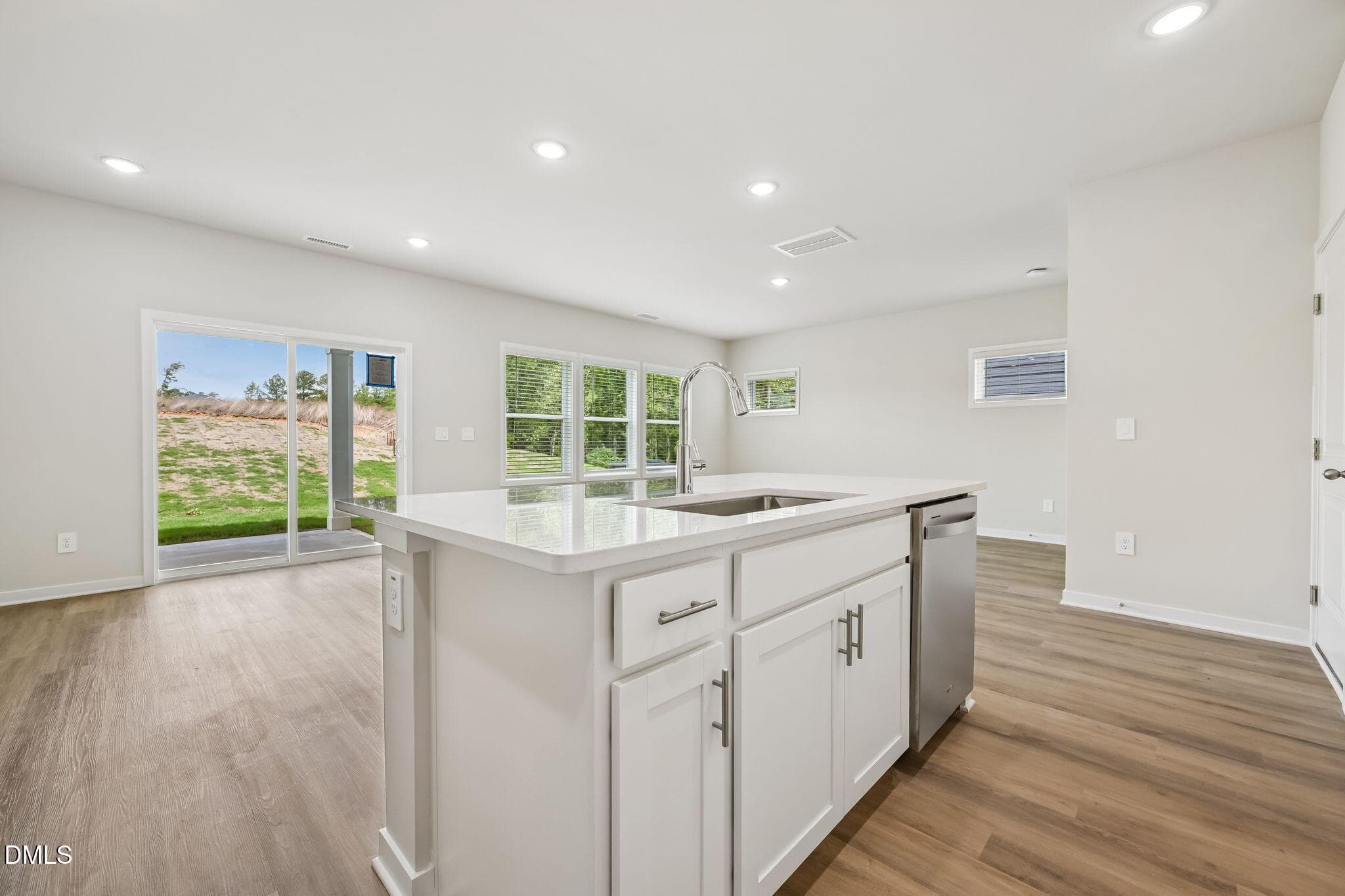 16-web-or-mls-Raleigh-Durham - Country L - 133 N Field Sparrow Way, Clayton, NC 27520, Clayton