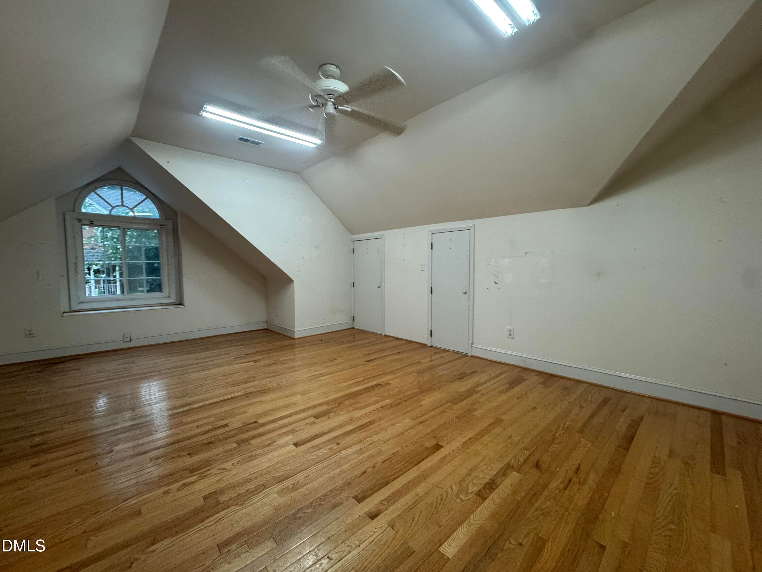 Room over garage - 2269 Brisbayne Circle, Raleigh, NC 27615, Raleigh