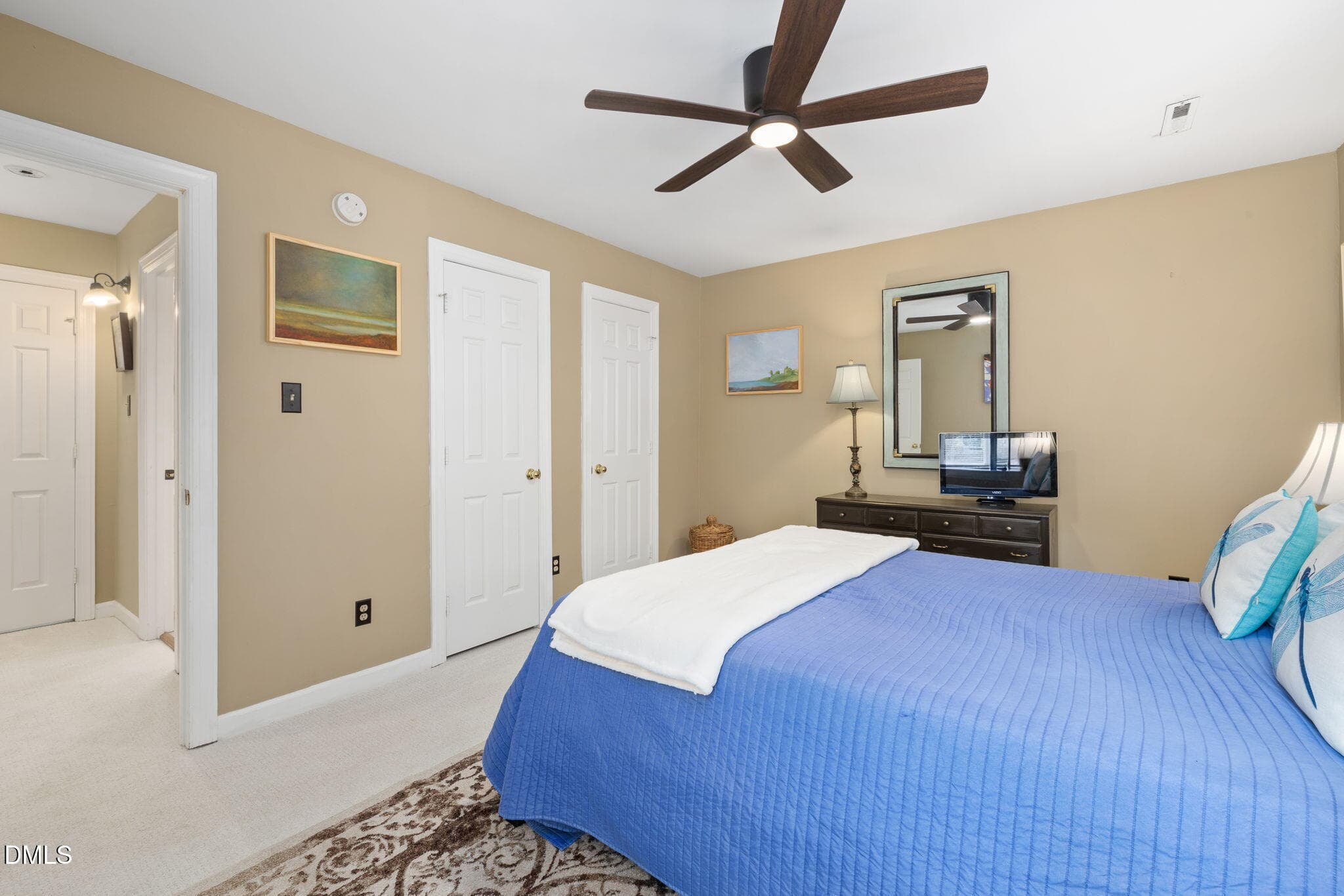 Guest Room - 5739 Sentinel Drive, Raleigh, NC 27609, Raleigh