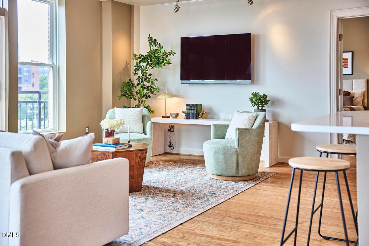 177 - 200 S Dawson Street 310, Raleigh, NC 27601, Raleigh