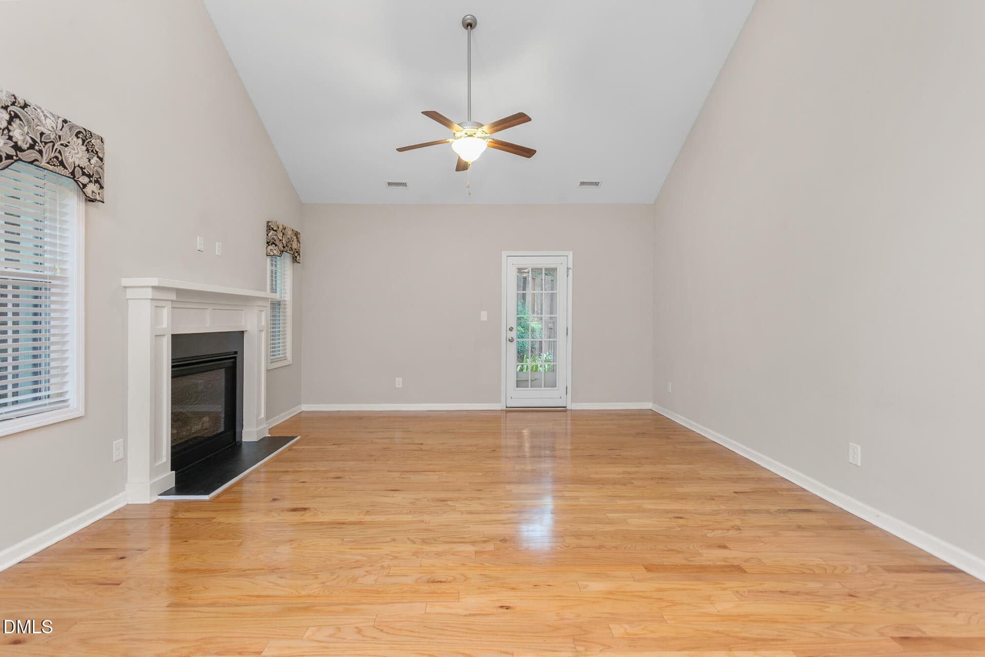 114 Starling Street-6 - 114 Starling Street, Mebane, NC 27302