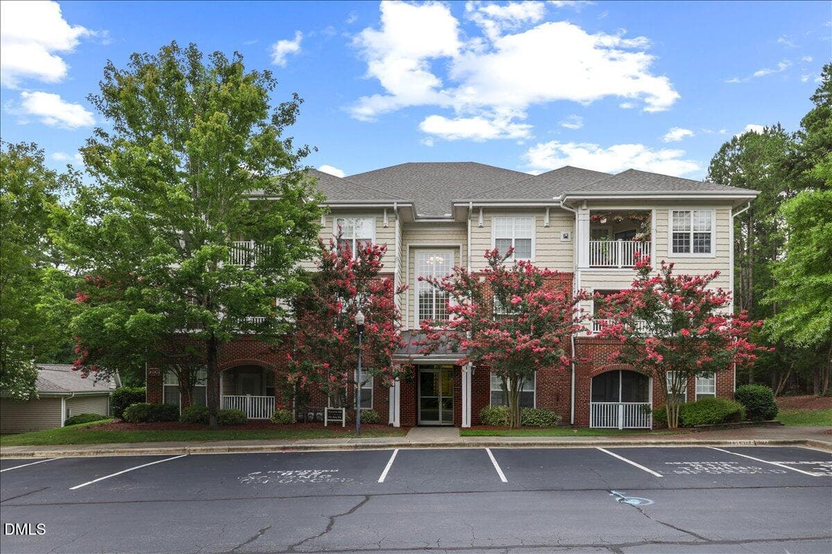 833 Providence Glen Drive, Chapel Hill, NC 27514