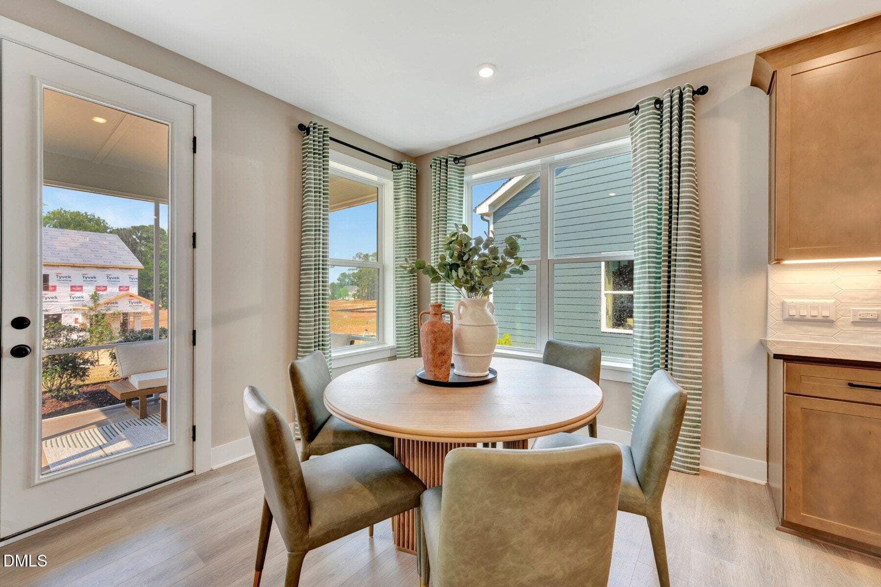 6 Alexander Breakfast Area - 2478 Vetrina Way, Apex, NC 27502