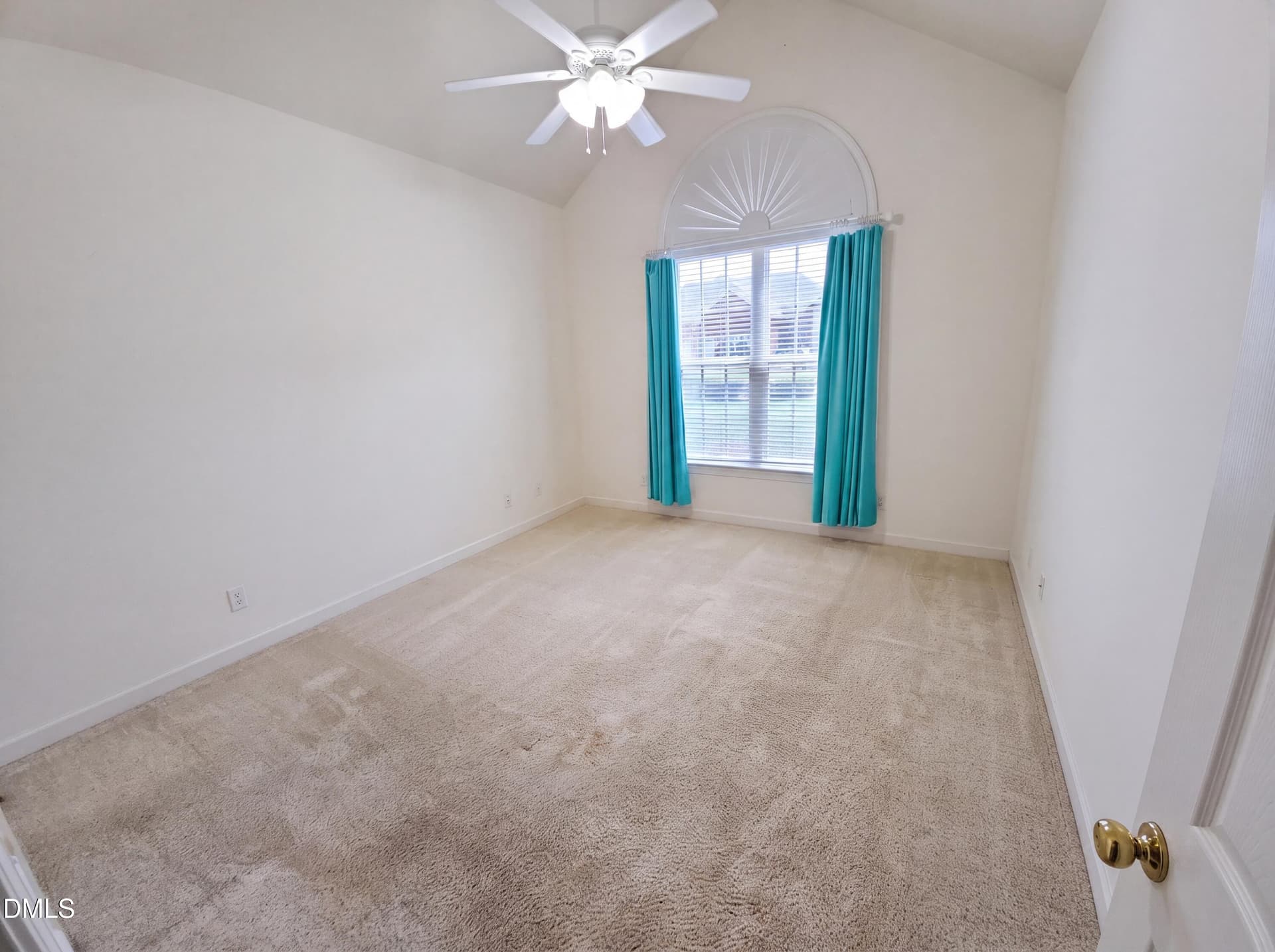 photo_18 - 302 Commonsgate Drive, Goldsboro, NC 27530