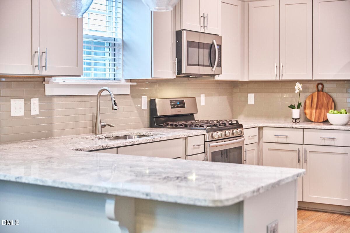 072 - 1516 S Roxboro Street, Durham, NC 27707, Durham