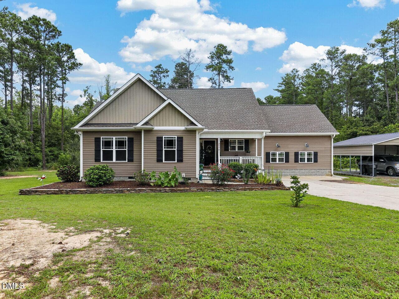 001-1280x960-2570-tarheel-road - 2570 Tarheel Road, Benson, NC 27504, Benson