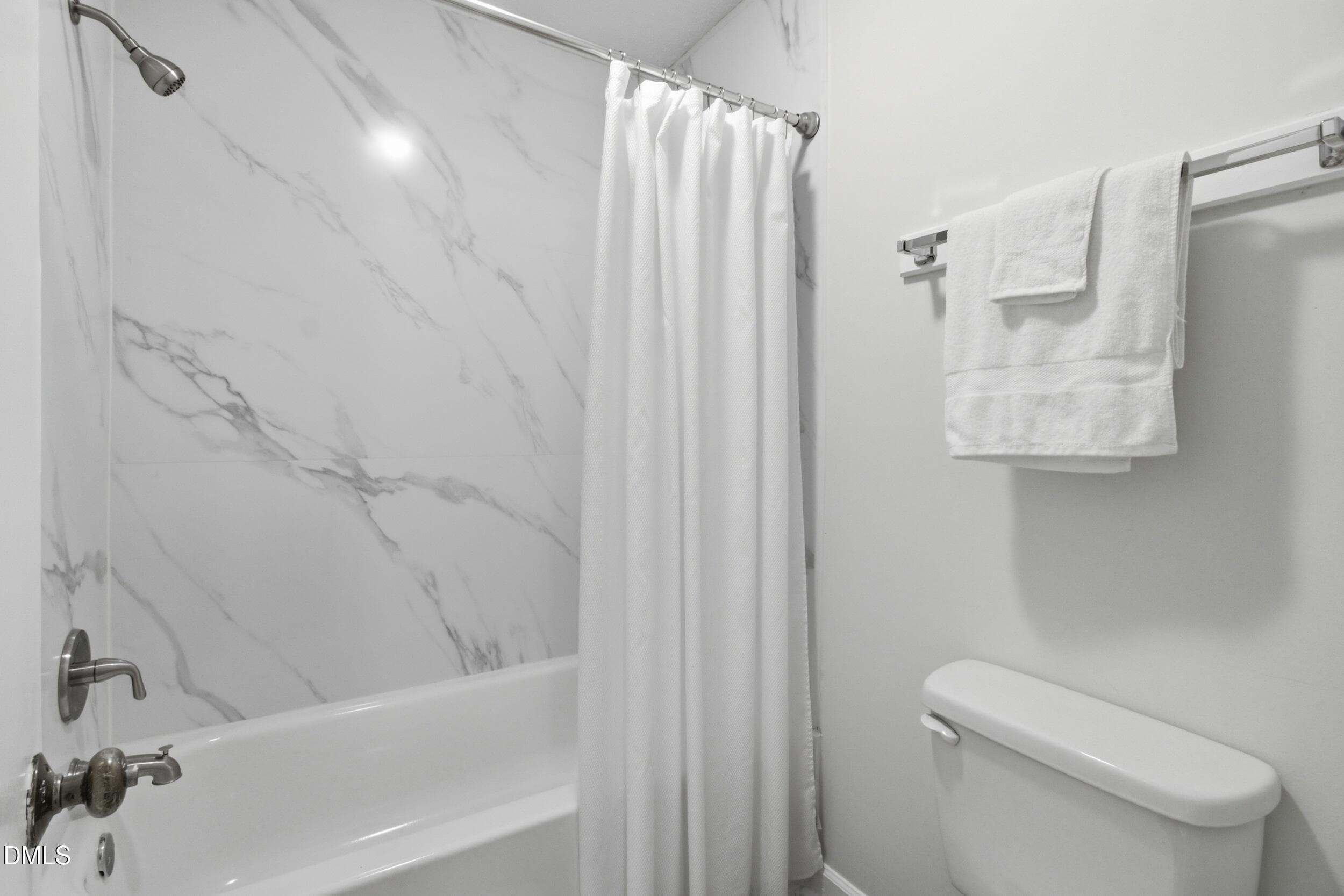 Suite #2 - 2502 Avent Ferry Road 203, Raleigh, NC 27606, Raleigh