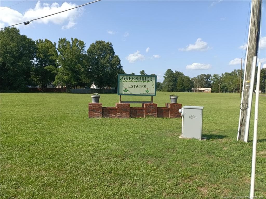 Photo 7 - 112 Lakeview Drive, Red Springs, NC 28377