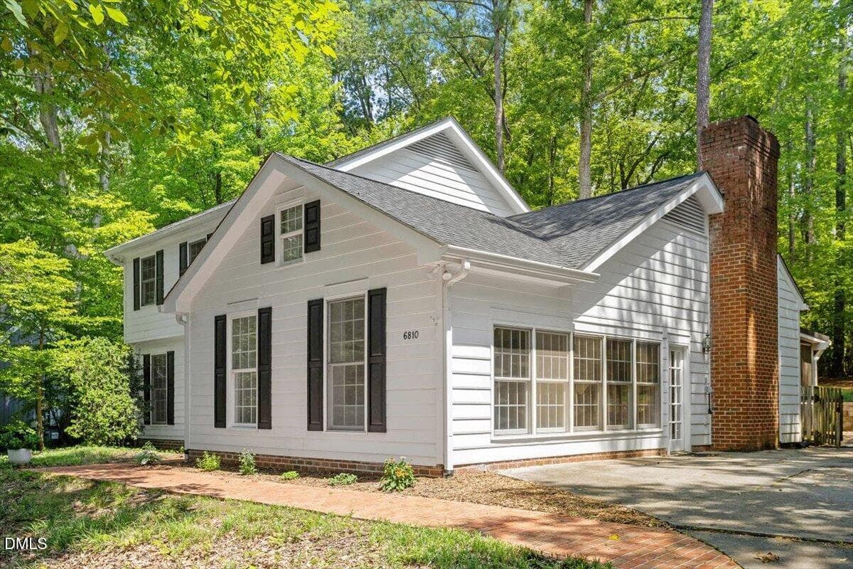 04-6810 Falconbridge Rd [3256204]_073020 - 6810 Falconbridge Road, Chapel Hill, NC 27517, Chapel Hill