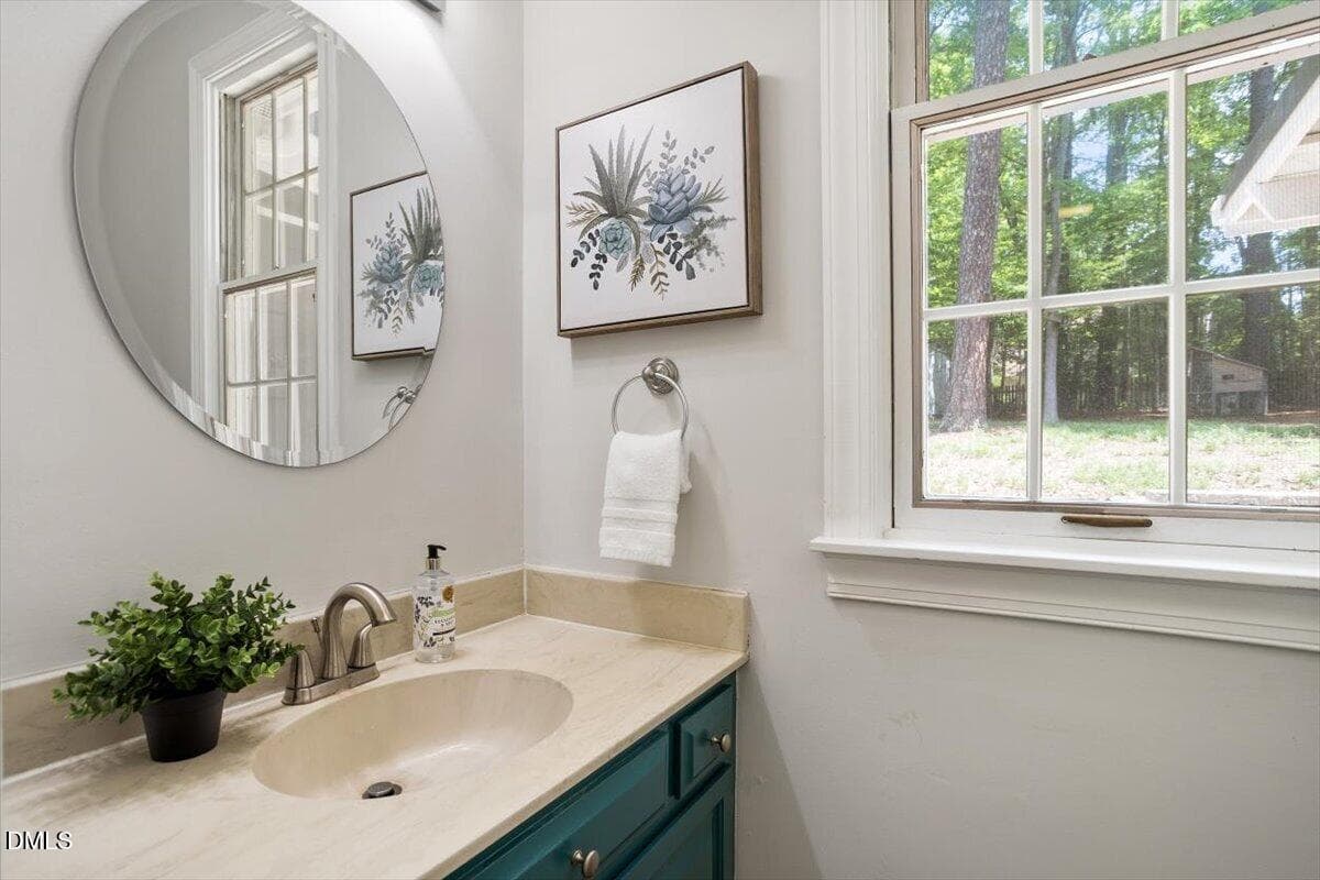 23-6810 Falconbridge Rd [3256204]_073020 - 6810 Falconbridge Road, Chapel Hill, NC 27517, Chapel Hill