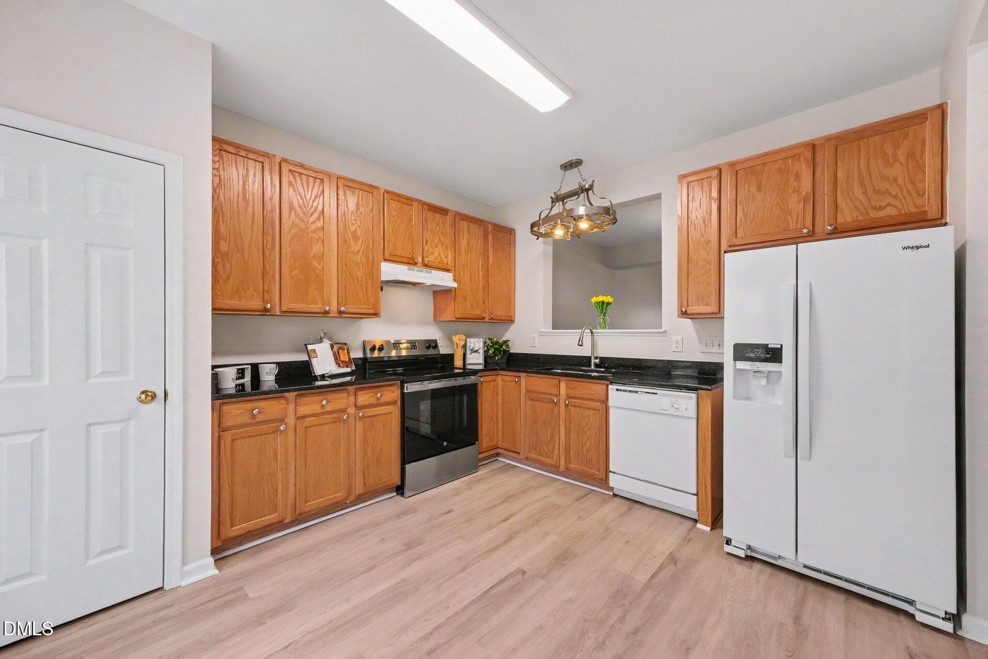 Kitchen - 29 Edgebrook Circle, Durham, NC 27703, Durham