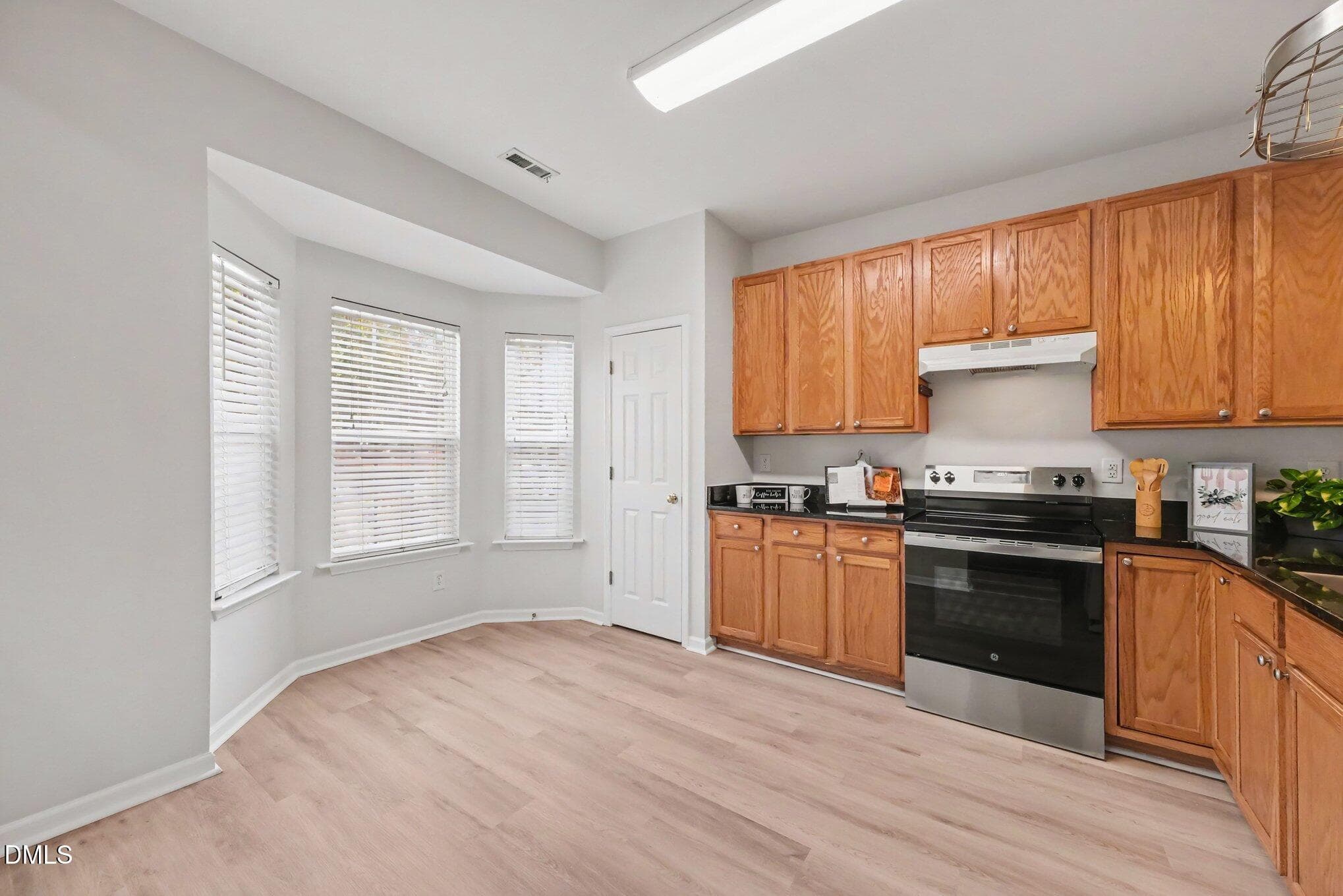 Kitchen - 29 Edgebrook Circle, Durham, NC 27703, Durham