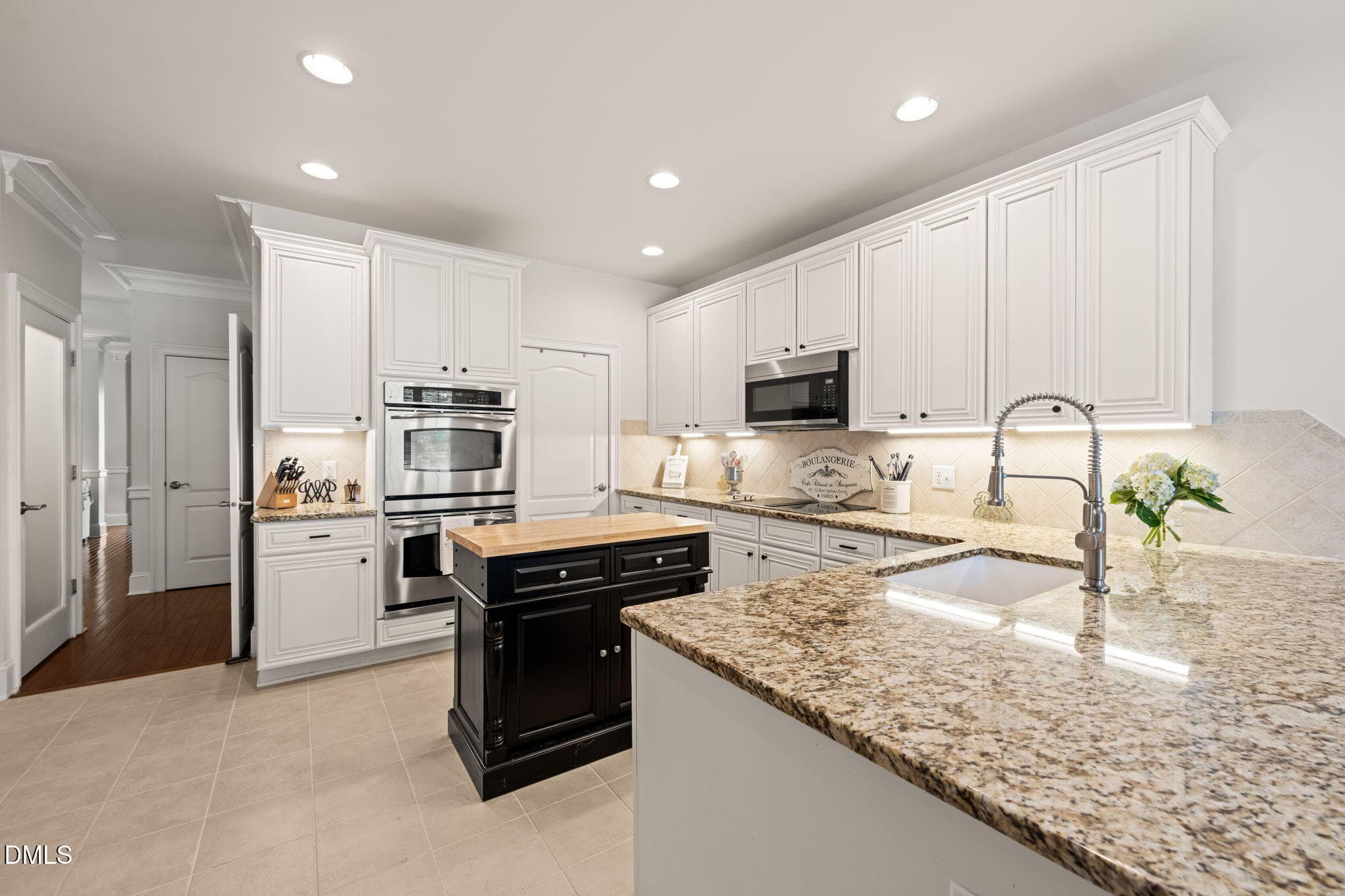 16-web-or-mls-untitled-34 - 11571 Auldbury Way, Raleigh, NC 27617, Raleigh