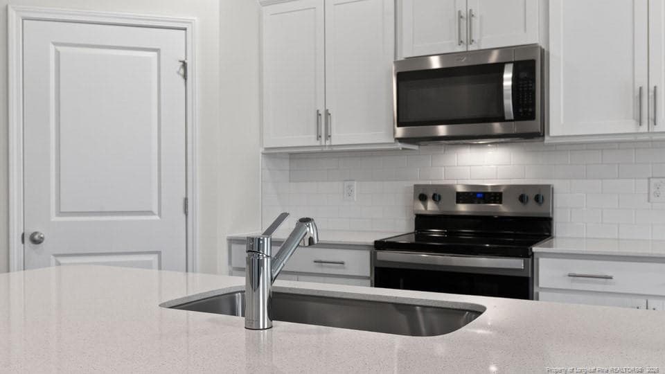 Kitchen - 134 Charlies Bend Way, Spring Lake, NC 28390