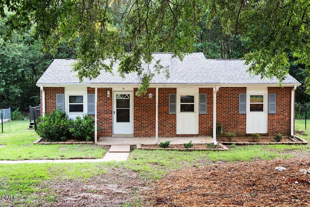 9 Plummer Place, Durham, NC 27703