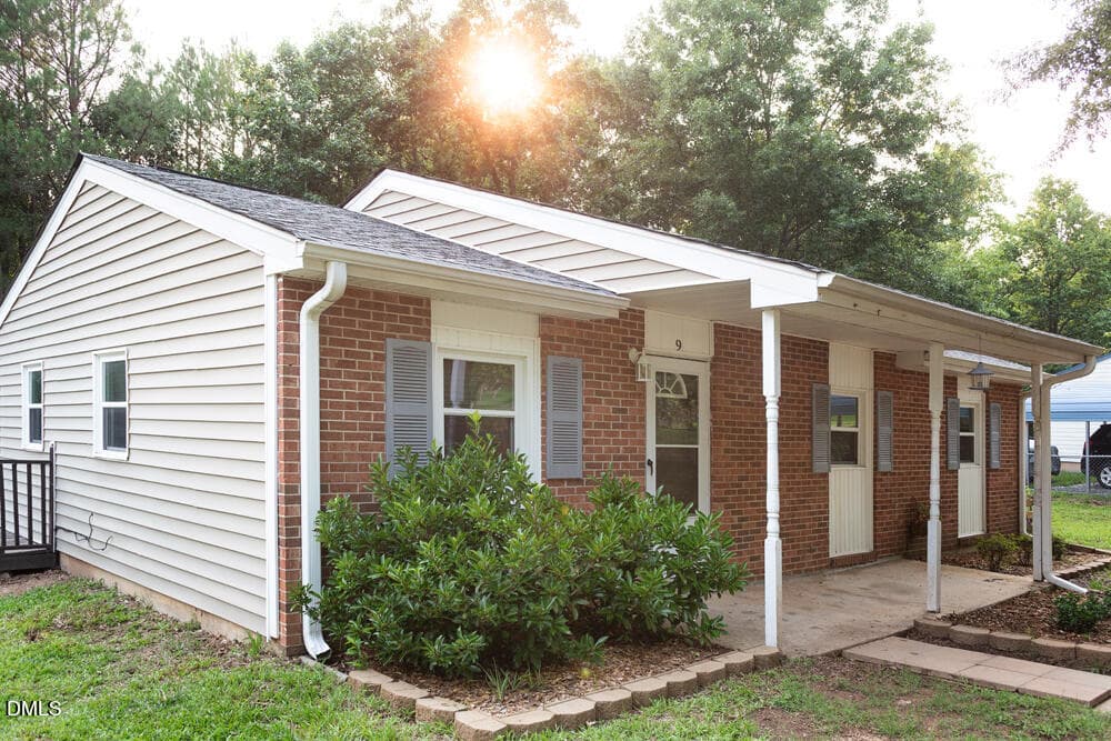 332A0183 - 9 Plummer Place, Durham, NC 27703, Durham