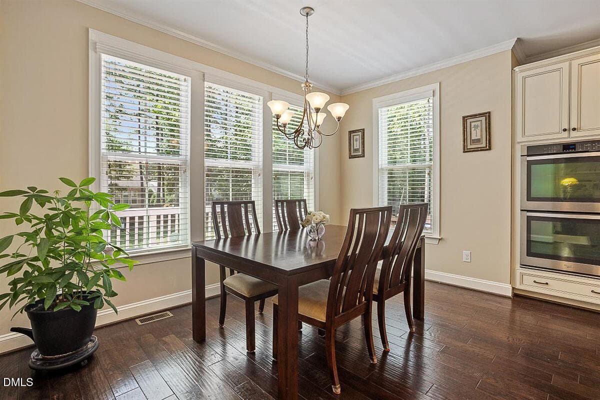 23-2631 Brighton Bluff Dr [3269213]_0730 - 2631 Brighton Bluff Drive, Apex, NC 27539
