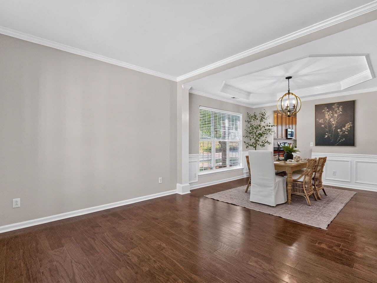 007-1280x960-living-room.jpg - 7803 Clover Creek Court, Raleigh, NC 27613, Raleigh