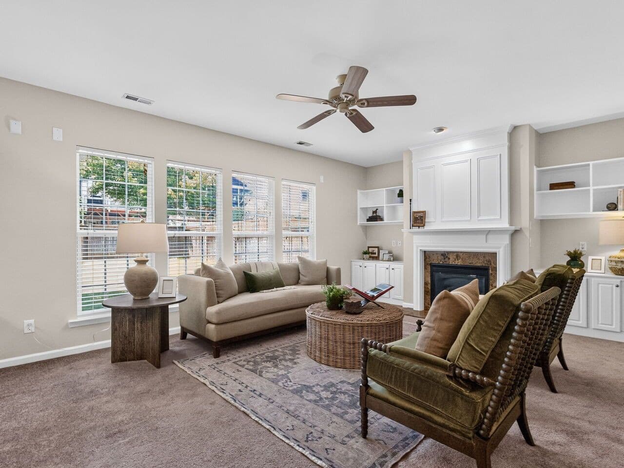 010-1280x960-family-room.jpg - 7803 Clover Creek Court, Raleigh, NC 27613, Raleigh