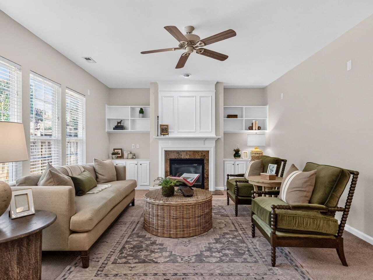 011-1280x960-family-room.jpg - 7803 Clover Creek Court, Raleigh, NC 27613, Raleigh