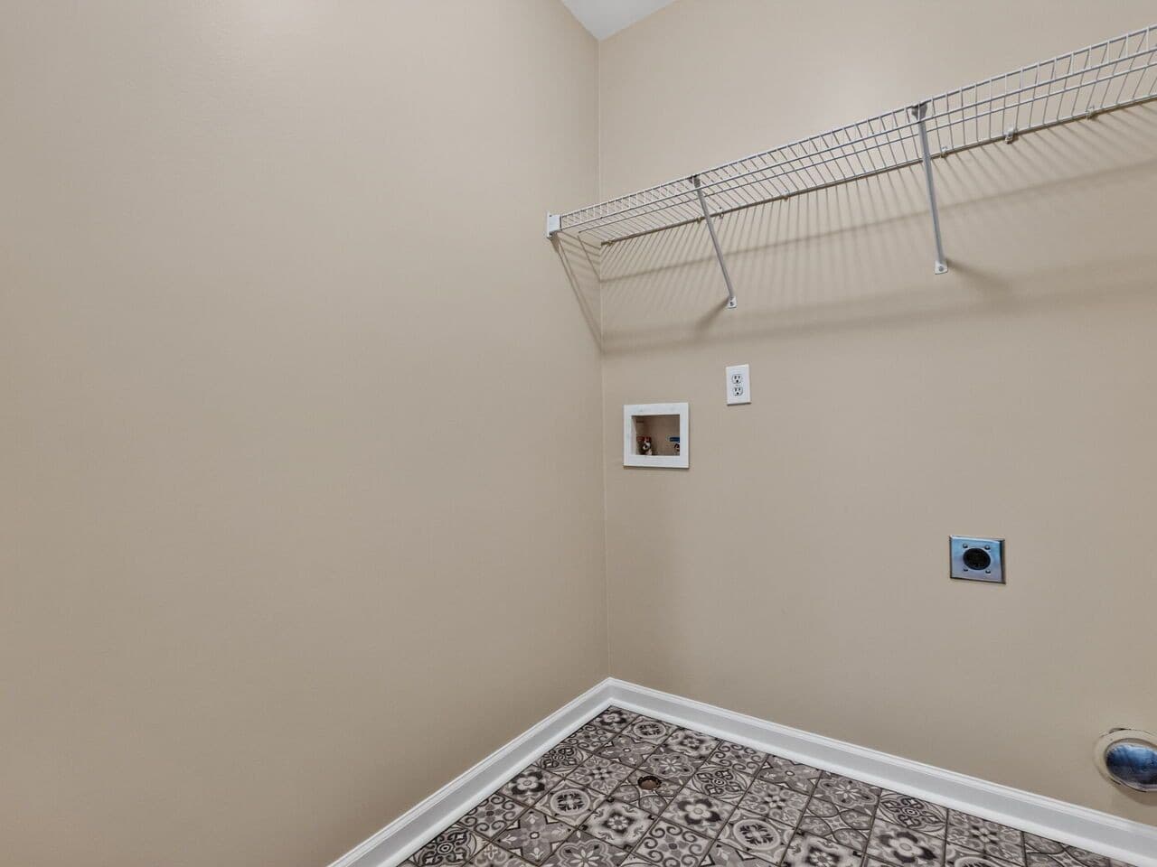 029-1280x960-laundry.jpg - 7803 Clover Creek Court, Raleigh, NC 27613, Raleigh
