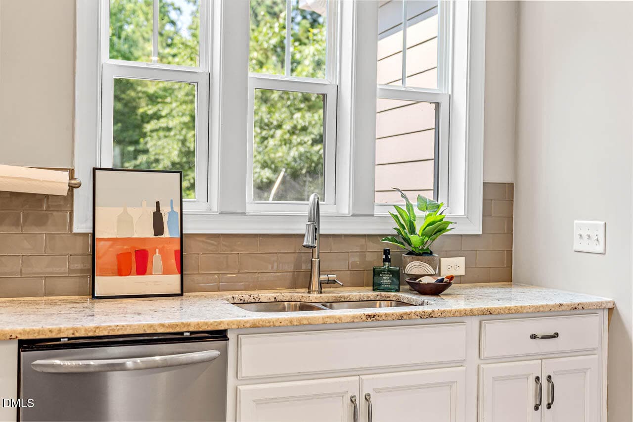 558BoulderPointDr-050 - 558 Boulder Point Drive, Chapel Hill, NC 27516, Chapel Hill