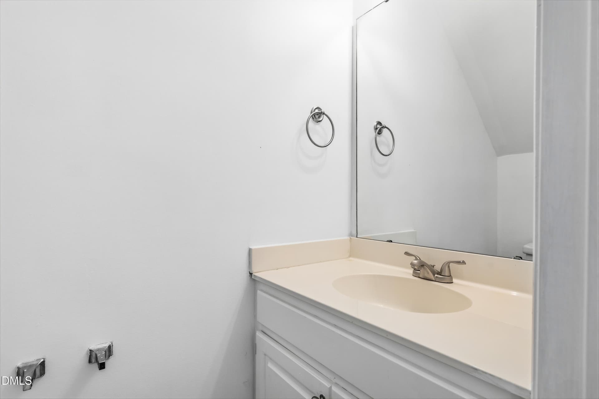 19 Cheltenham Dr_19 - 19 Cheltenham Drive, Clayton, NC 27520