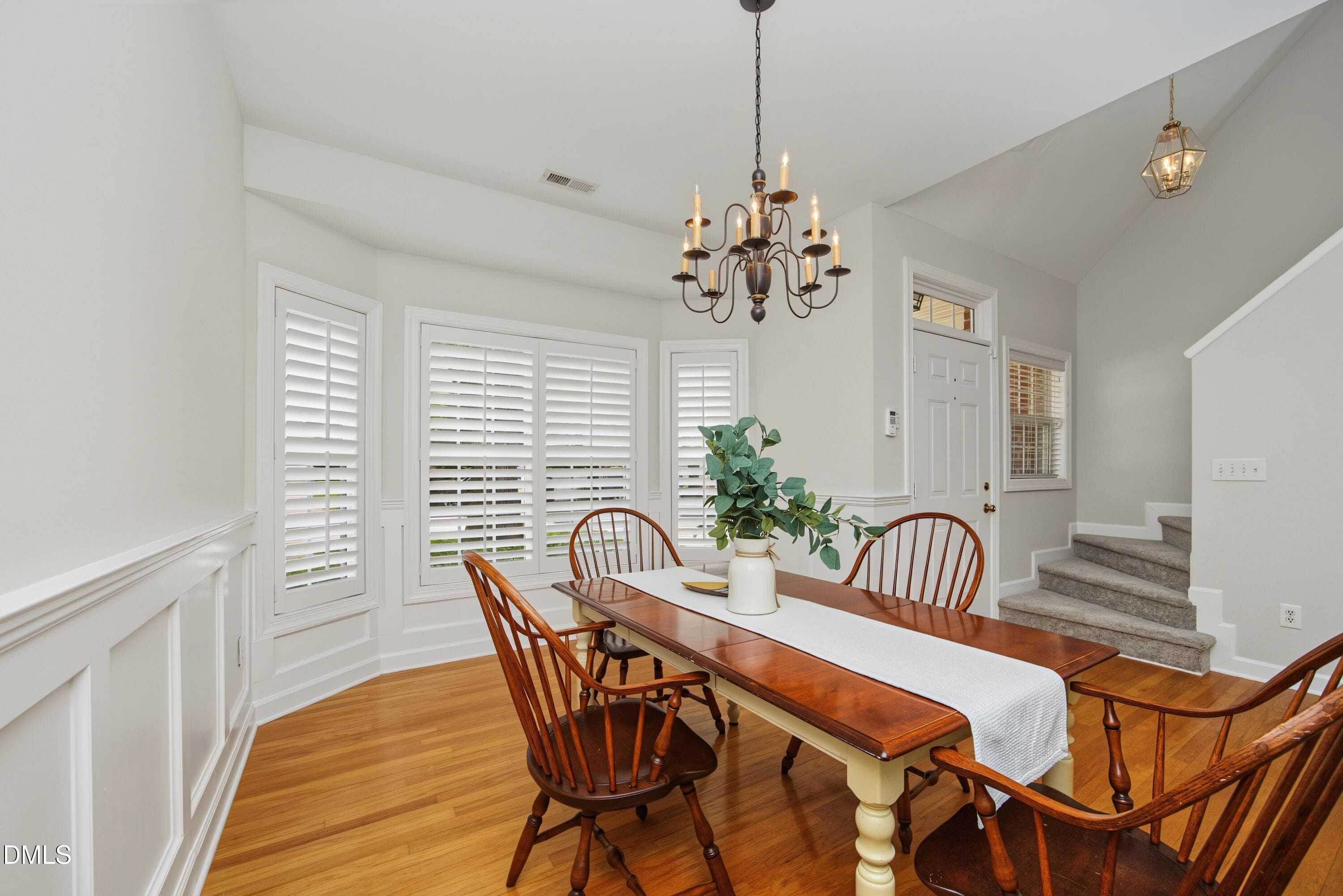 06Dining - 8725 Courage Court, Raleigh, NC 27615, Raleigh