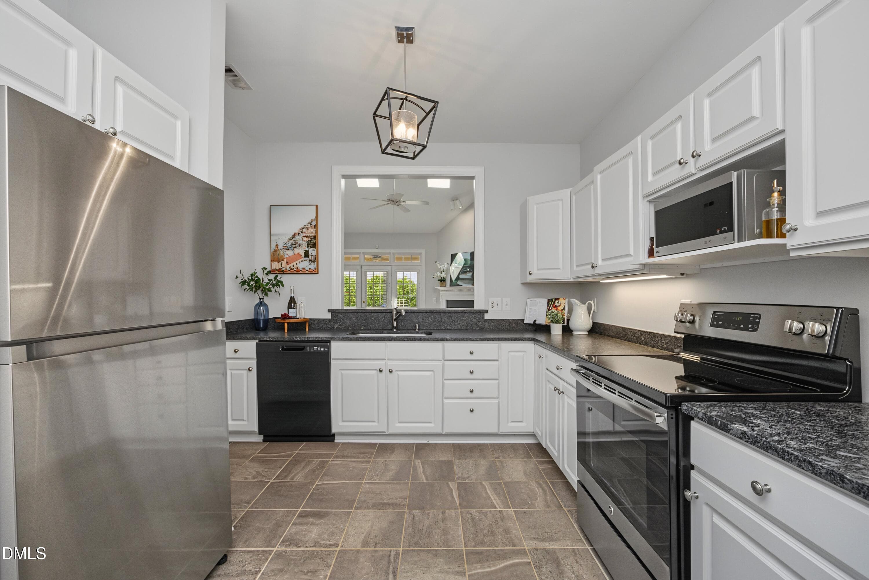 09Kitchen - 8725 Courage Court, Raleigh, NC 27615, Raleigh