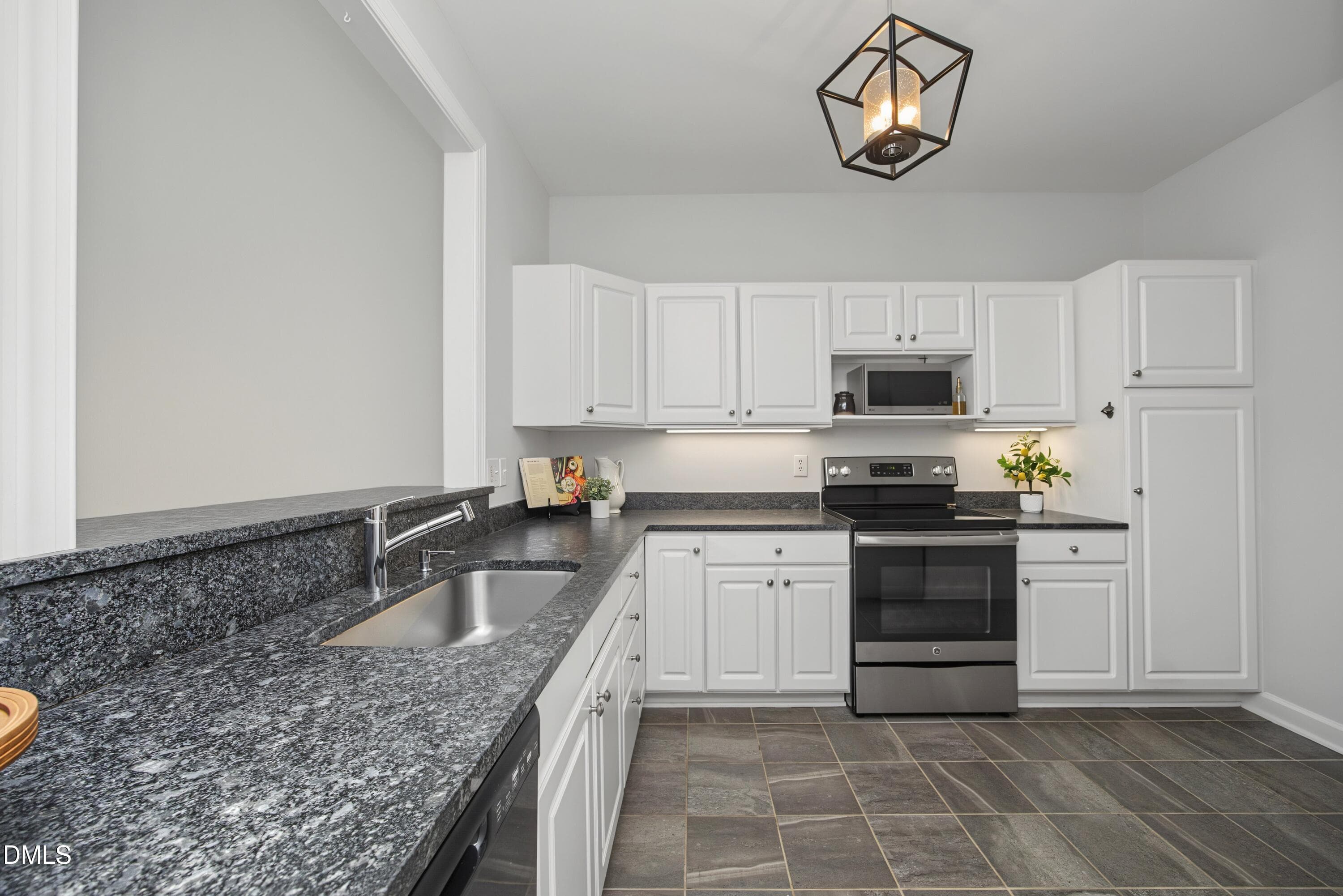 10Kitchen - 8725 Courage Court, Raleigh, NC 27615, Raleigh