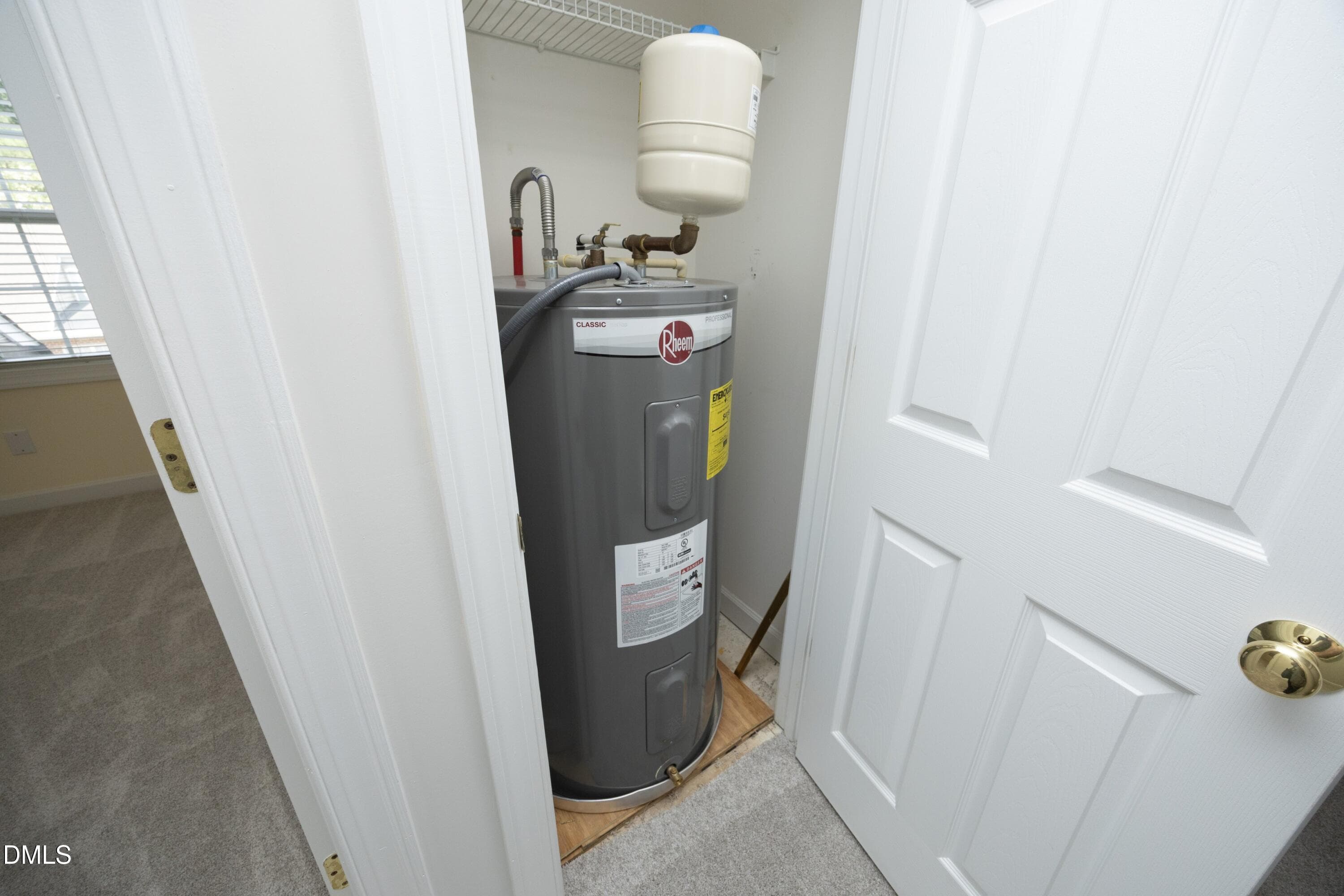 40WaterHeater - 8725 Courage Court, Raleigh, NC 27615, Raleigh