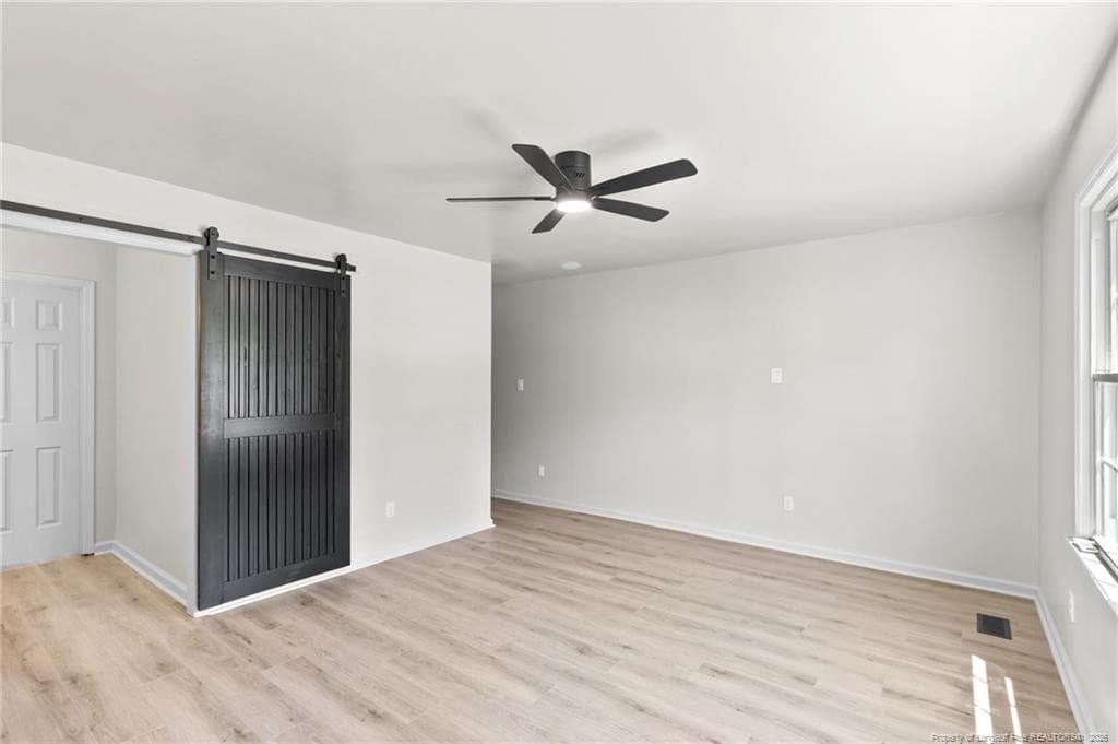 Photo 16 - 3721 Clearwater Drive, Fayetteville, NC 28311, Fayetteville