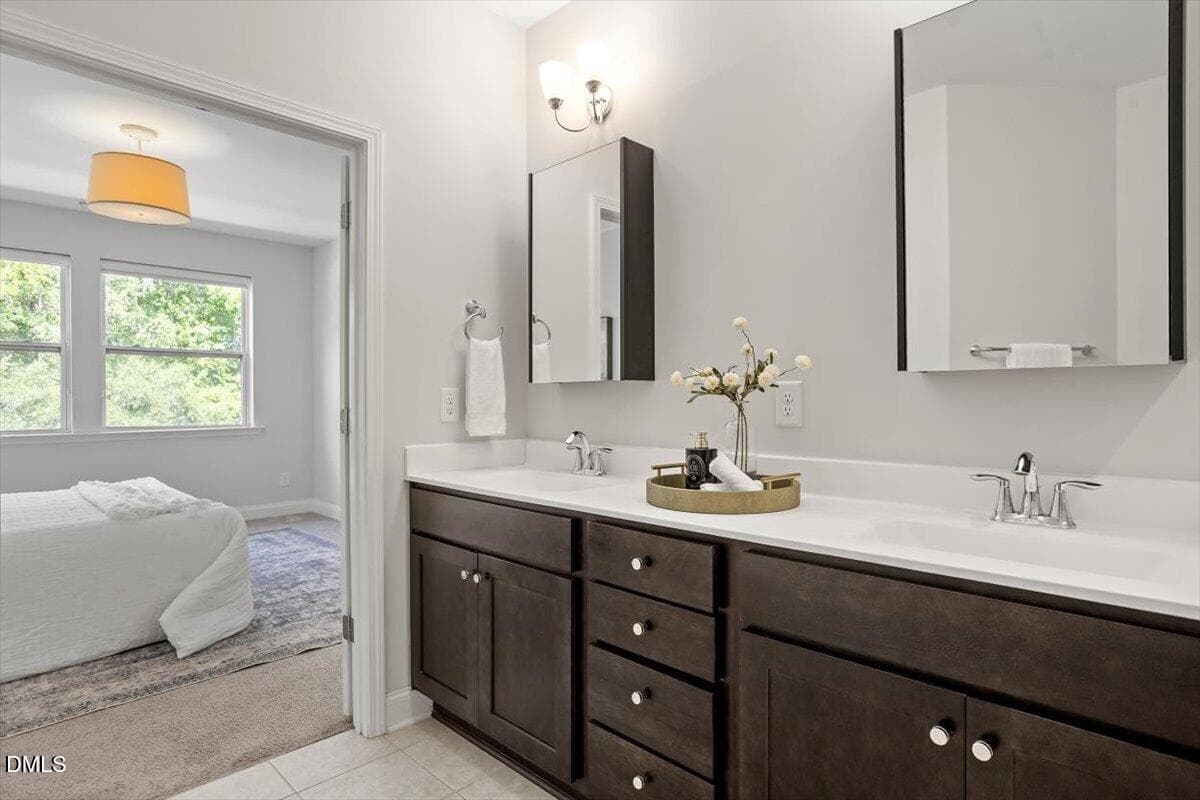 30-149 Manordale Dr [3230381]_07312026_3 - 149 Manordale Drive, Chapel Hill, NC 27517, Chapel Hill