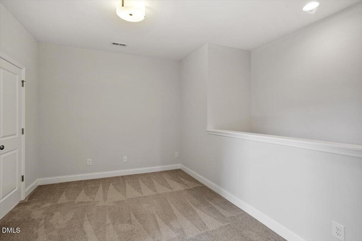 34-149 Manordale Dr [3230381]_07312026_3 - 149 Manordale Drive, Chapel Hill, NC 27517, Chapel Hill