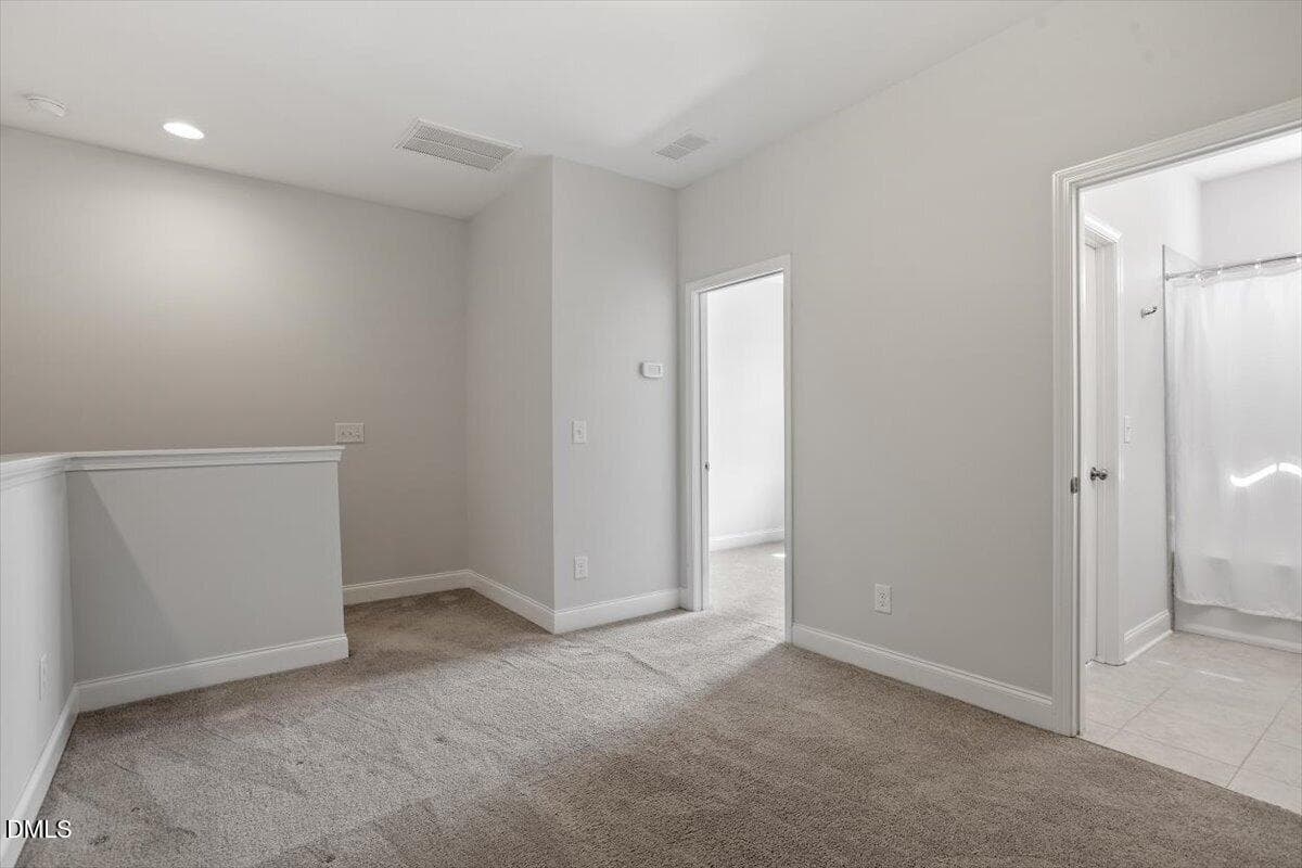 35-149 Manordale Dr [3230381]_07312026_3 - 149 Manordale Drive, Chapel Hill, NC 27517, Chapel Hill