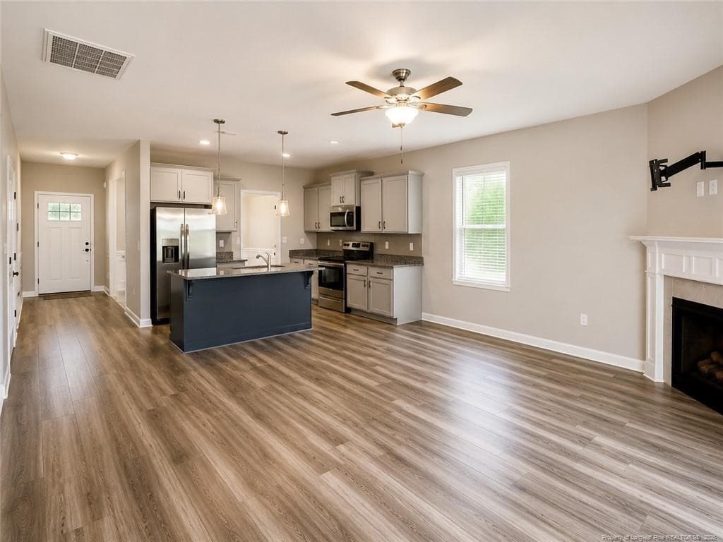 Photo 4 - 1104 S 9th Street, Lillington, NC 27546