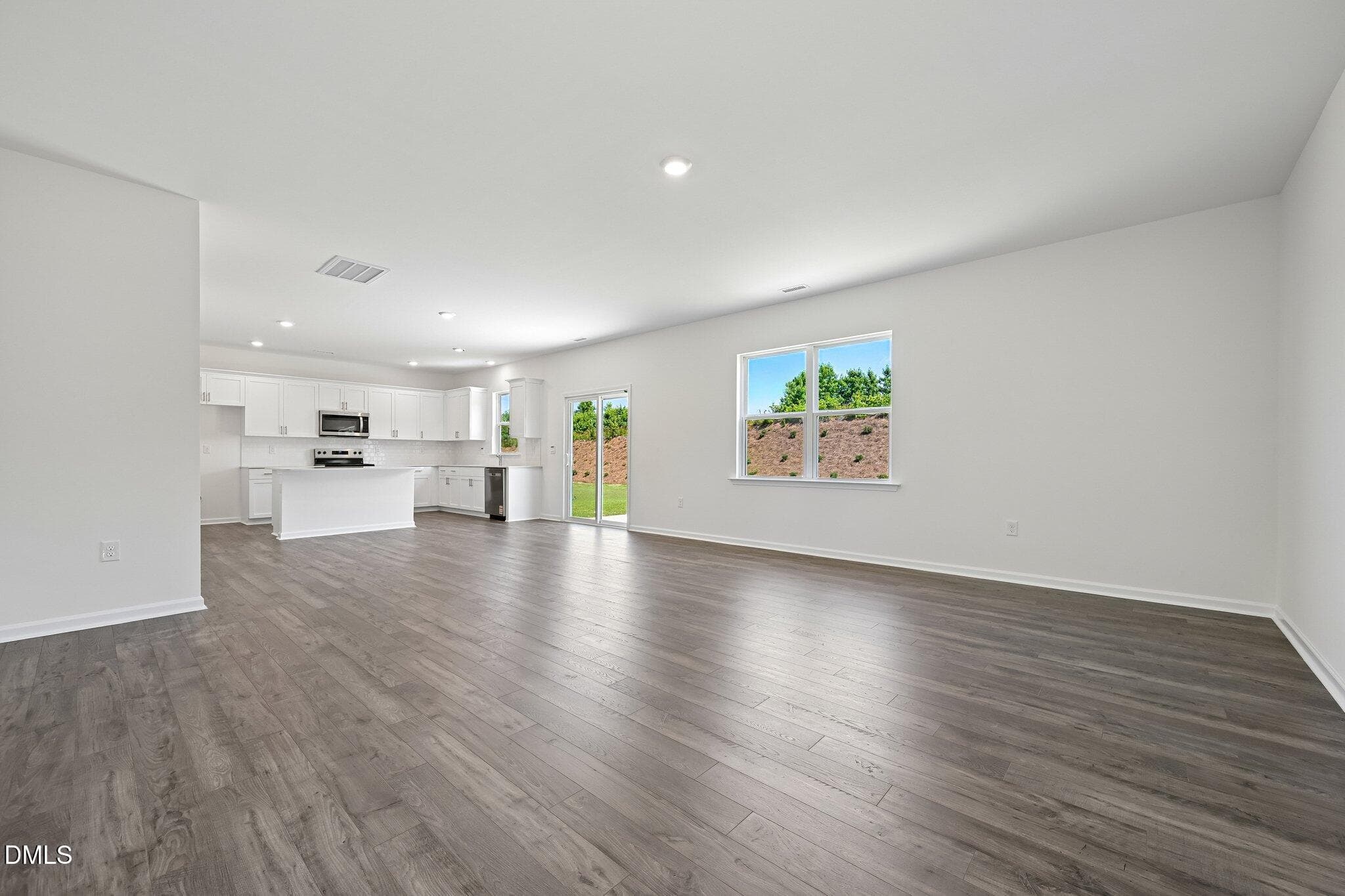11-web-or-mls-Reagan Crst Dr 123-S0606-0 - 163 Reagan Crest Drive, Clayton, NC 27520