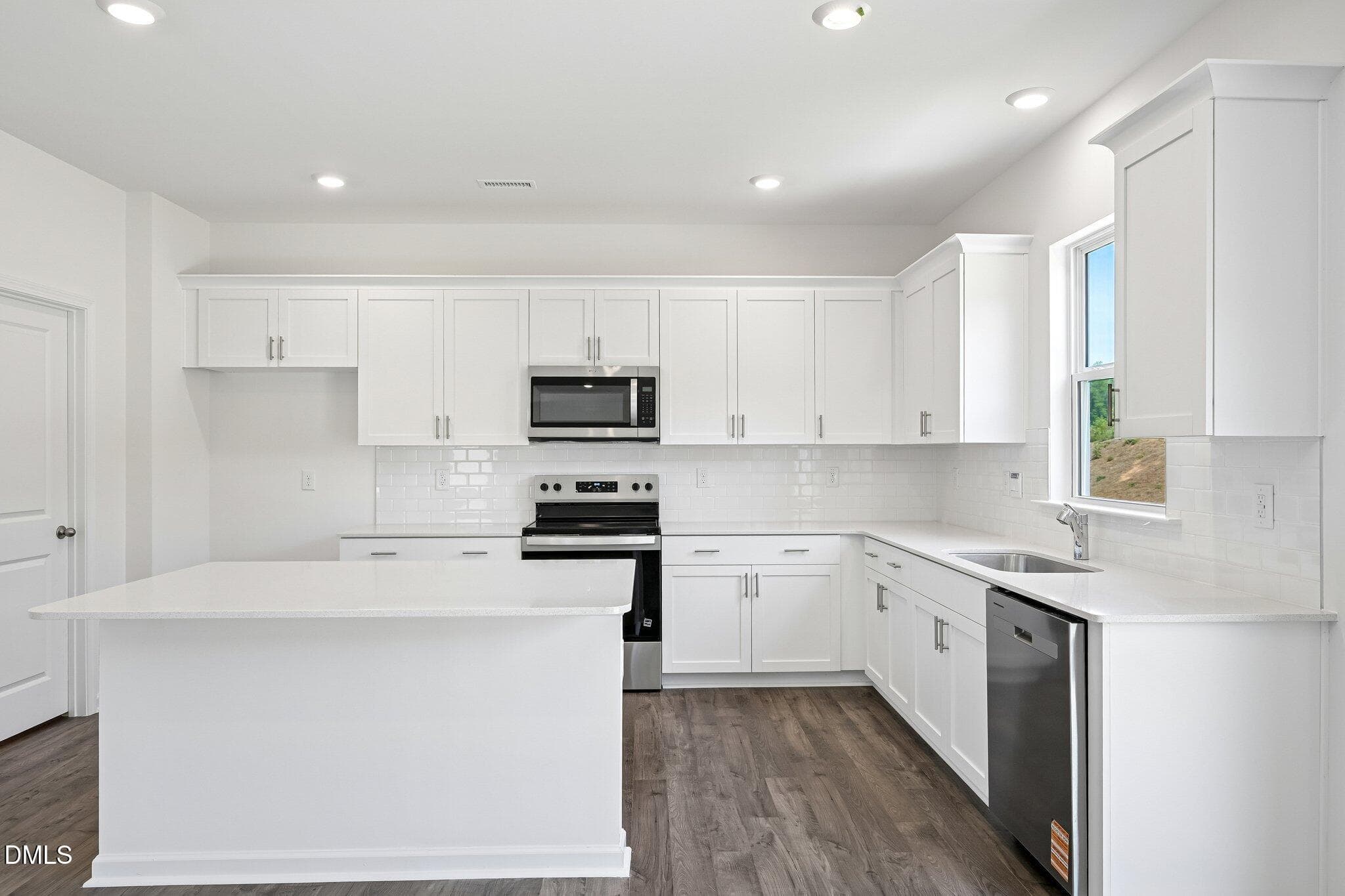 14-web-or-mls-Reagan Crst Dr 123-S0606-0 - 163 Reagan Crest Drive, Clayton, NC 27520