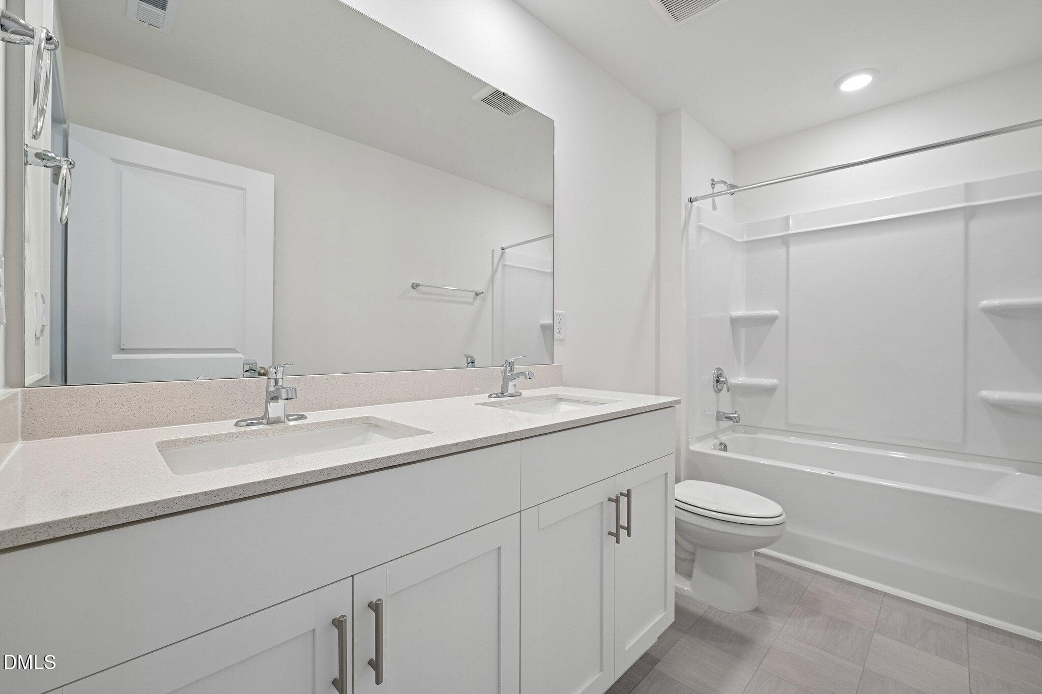 34-web-or-mls-Reagan Crst Dr 123-S0606-0 - 163 Reagan Crest Drive, Clayton, NC 27520