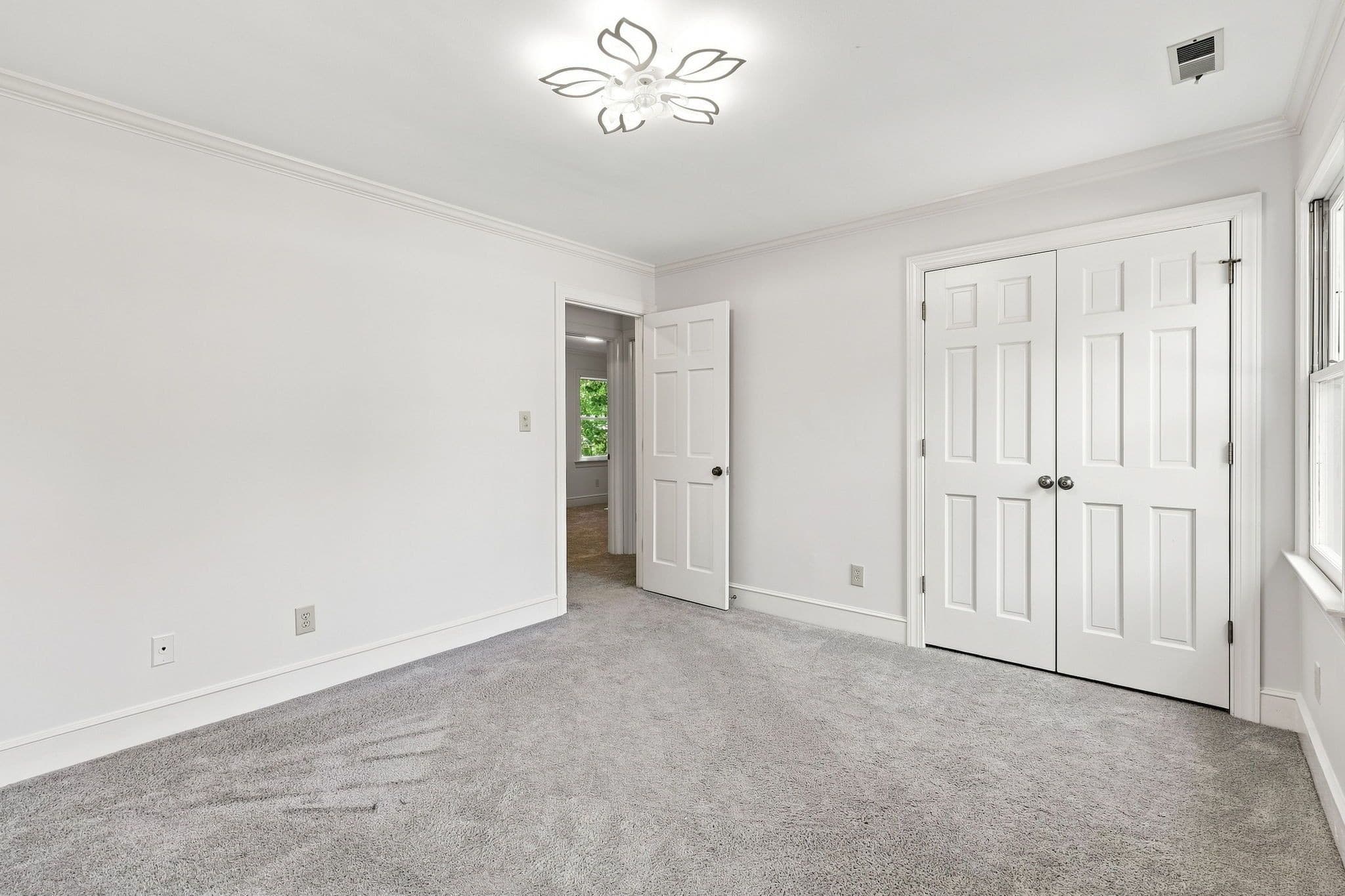 40-web-or-mls-IMG_7811.jpg - 11433 Horsemans Trail, Raleigh, NC 27613, Raleigh