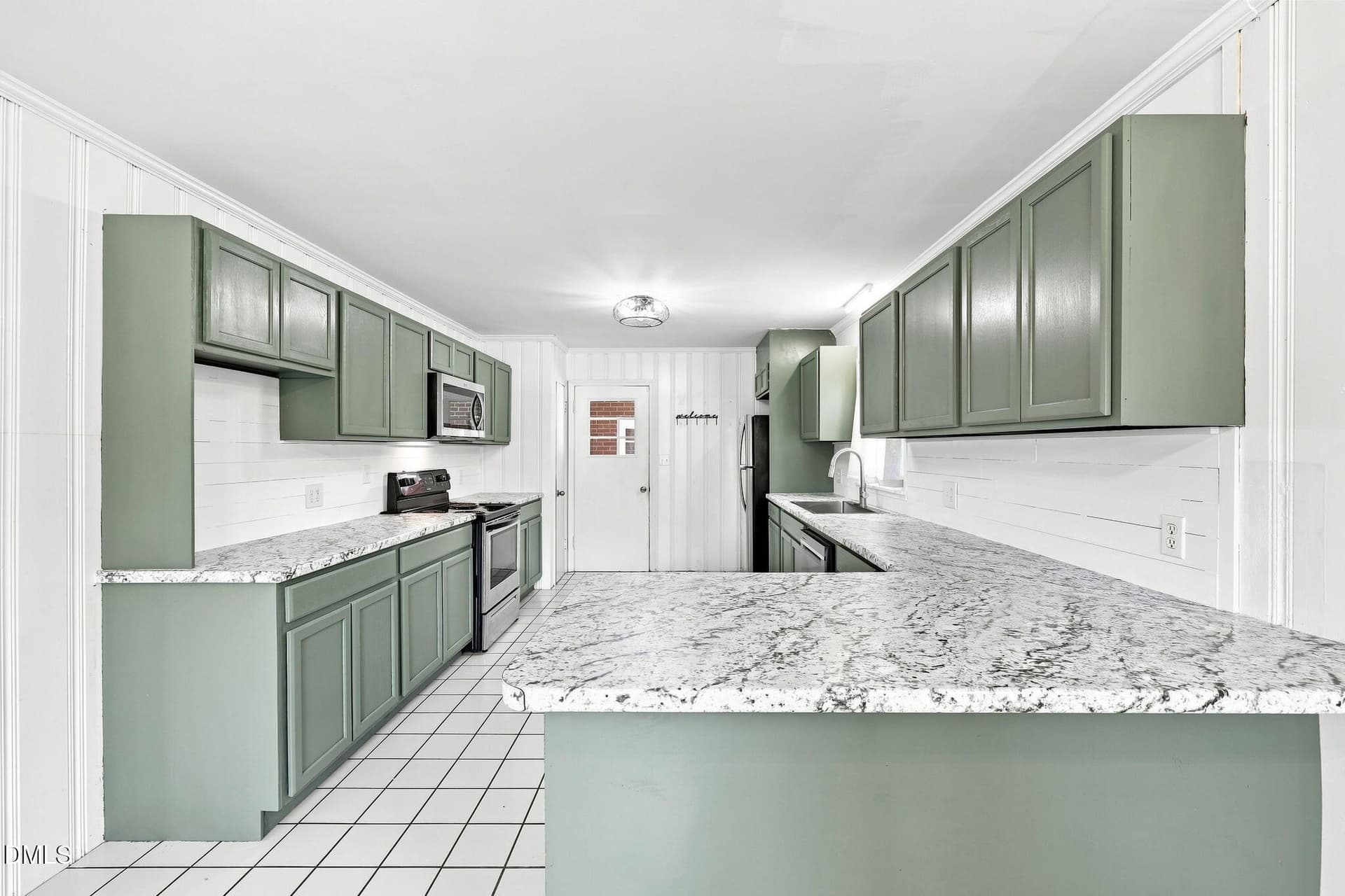 Kitchen - 306 Oakgrove Drive, Graham, NC 27253