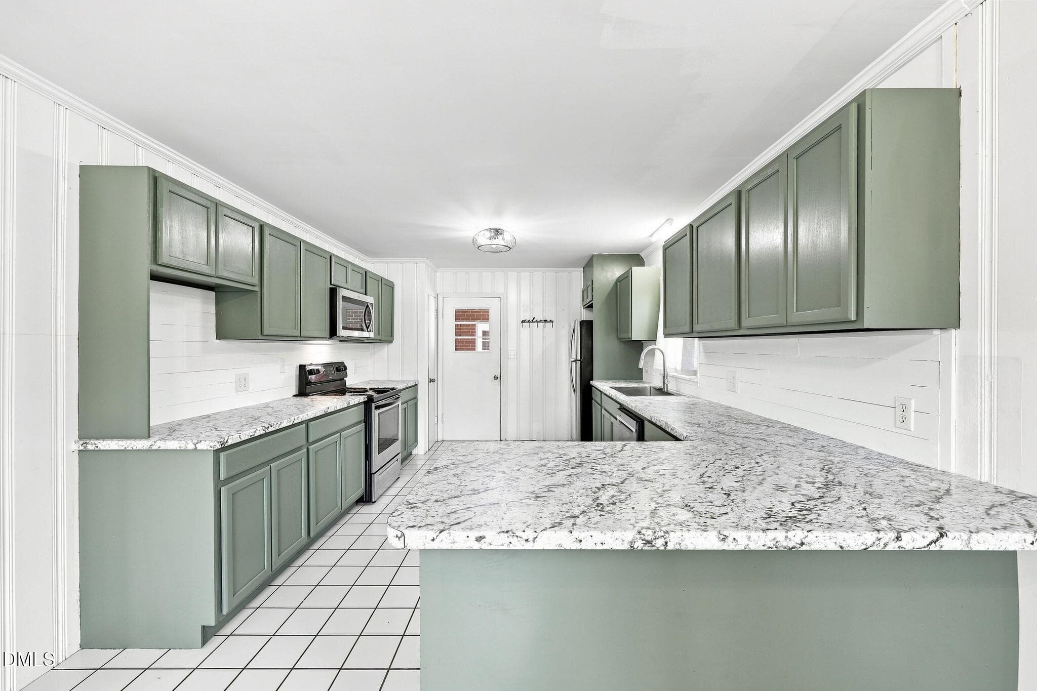 Kitchen - 306 Oakgrove Drive, Graham, NC 27253