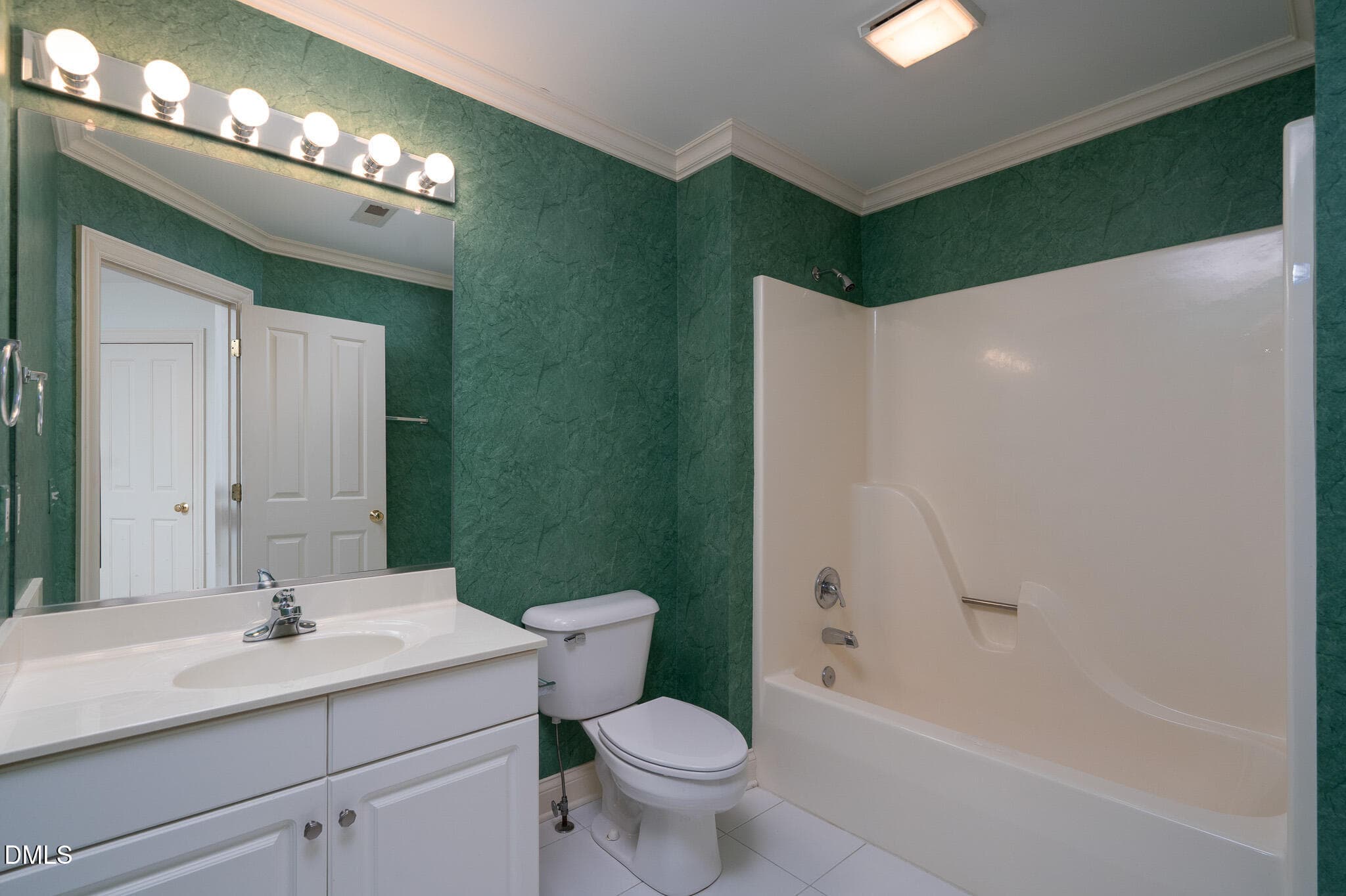 205PineyGrove-11 - 205 Piney Grove Point, New London, NC 28127, New London